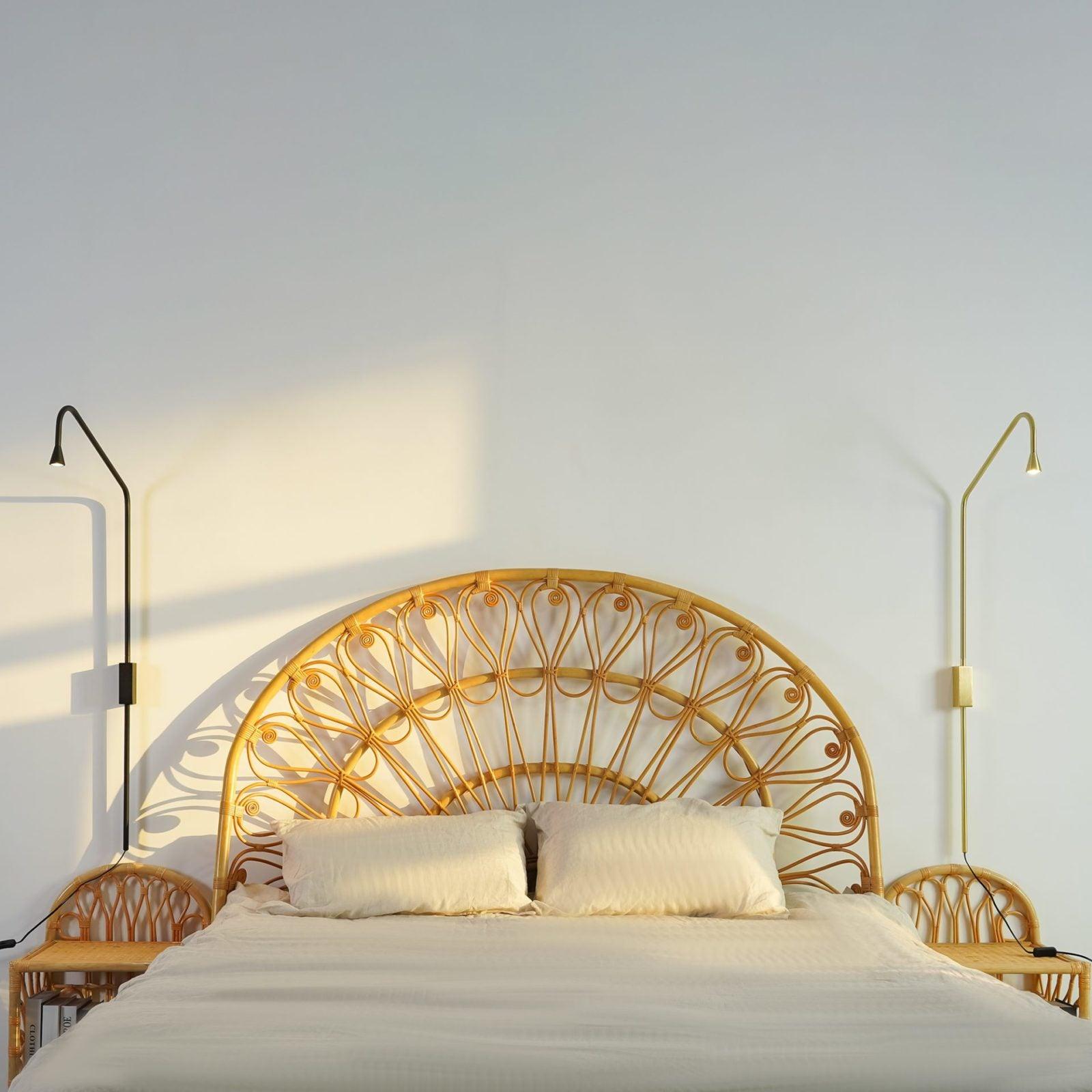 Austere_Wall_Lamp_18