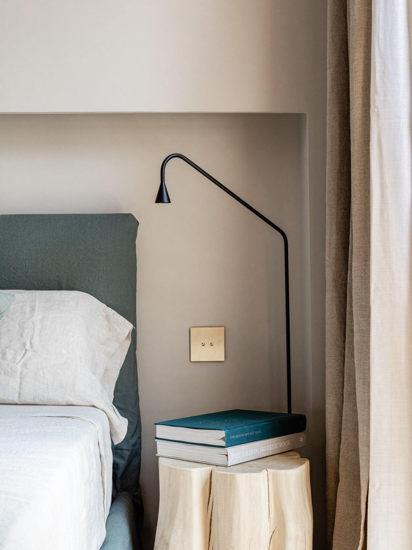 Austere_Wall_Lamp_24