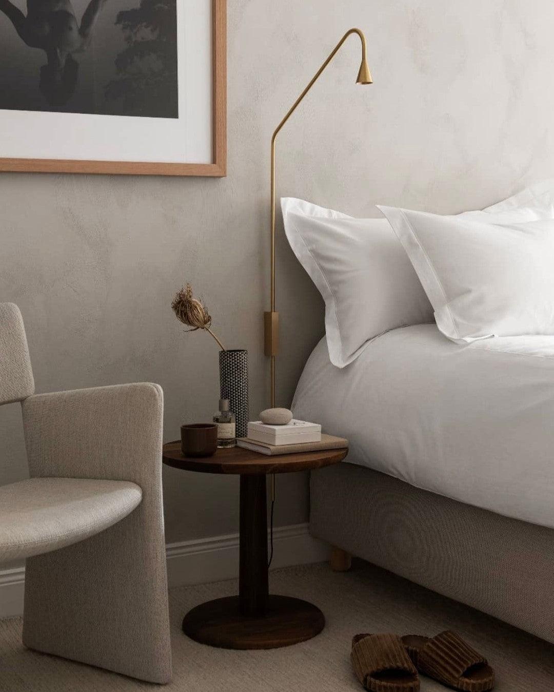 Austere_Wall_Lamp_34