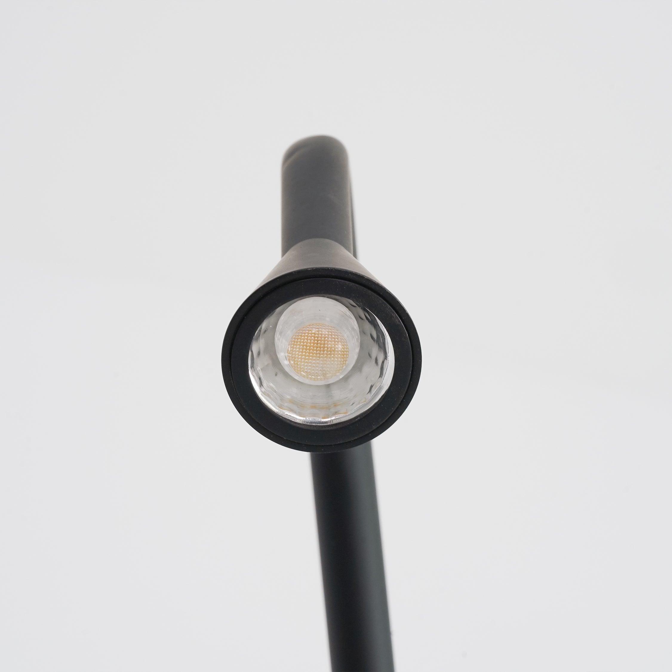 Austere_Wall_Lamp_47