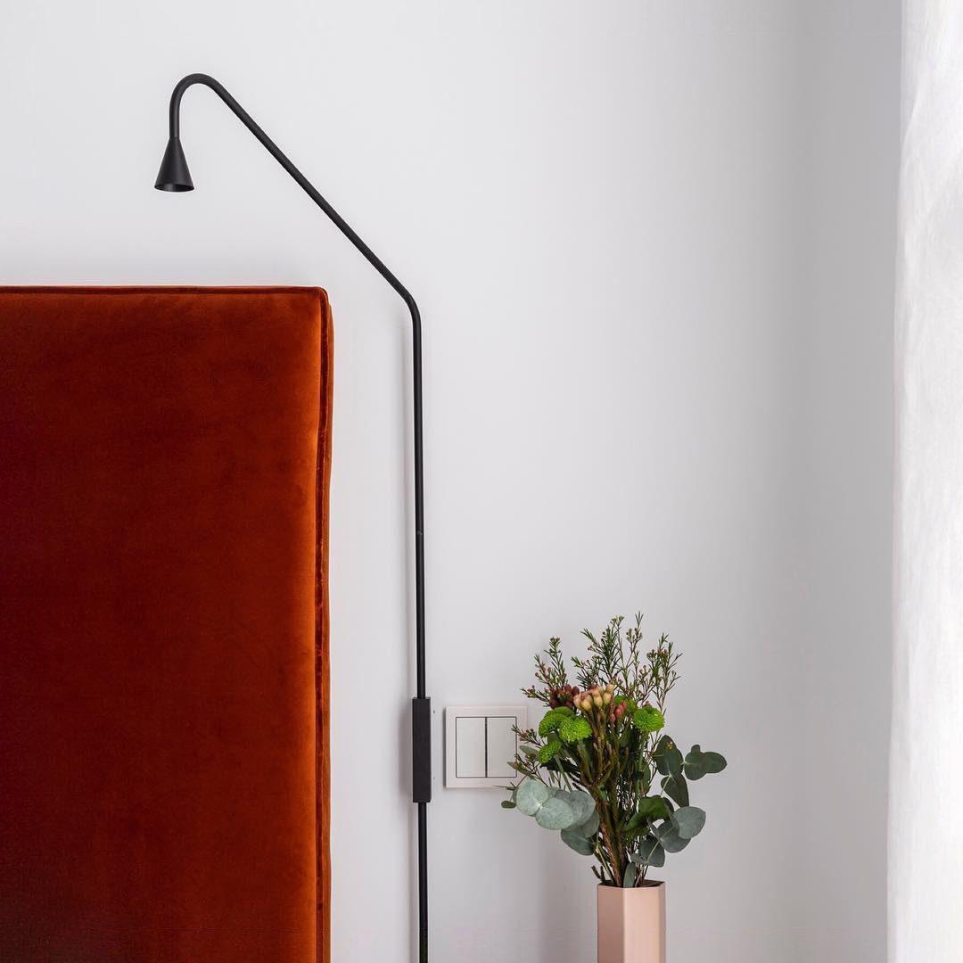 Austere_Wall_Lamp_6