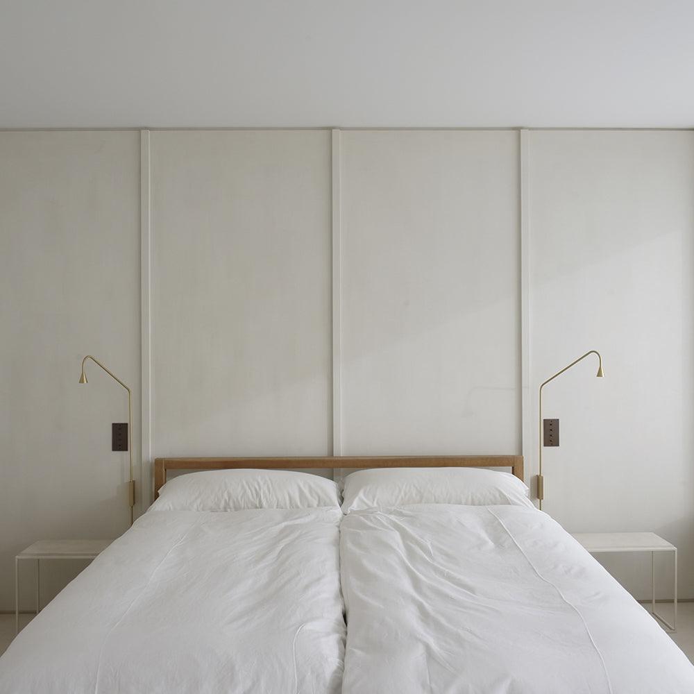 Austere_Wall_Lamp_9