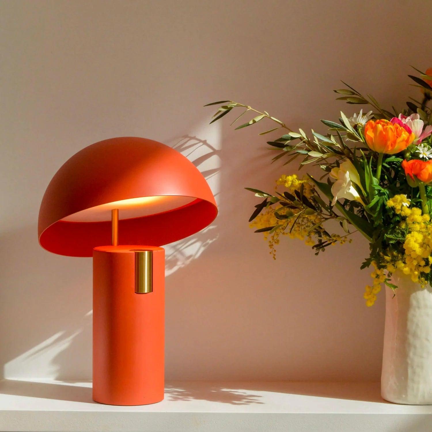 Avo_Table_Lamp_1