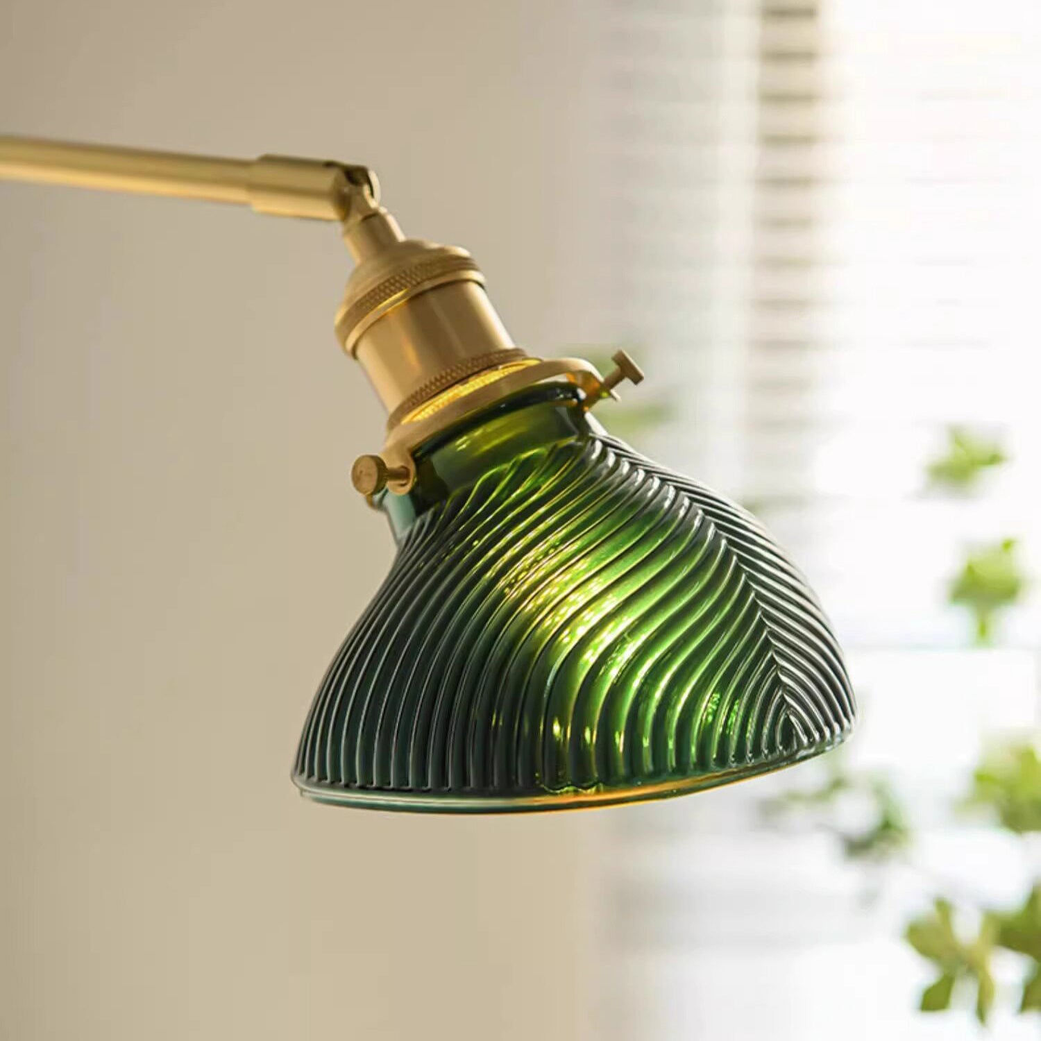 Axis-Swing-Arm-Wall-Lamp_10