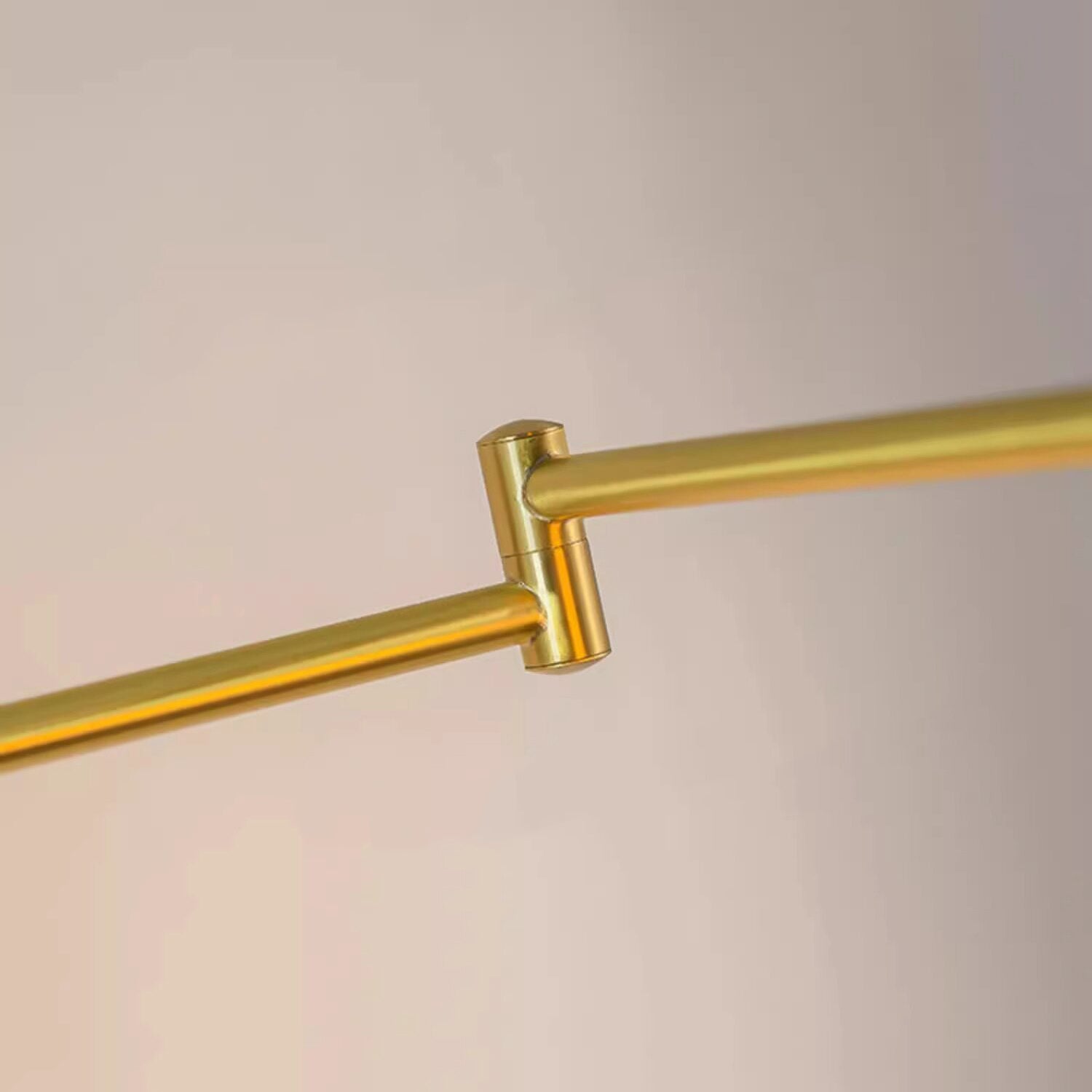 Axis-Swing-Arm-Wall-Lamp_12
