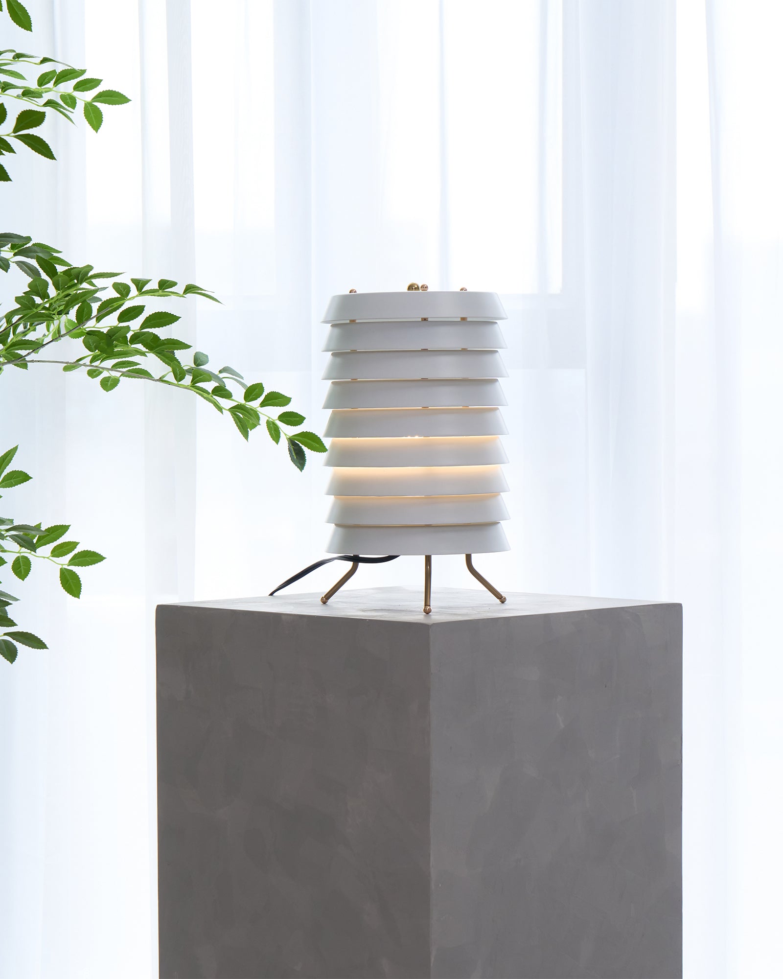 BalticTowerTableLamp0318_15