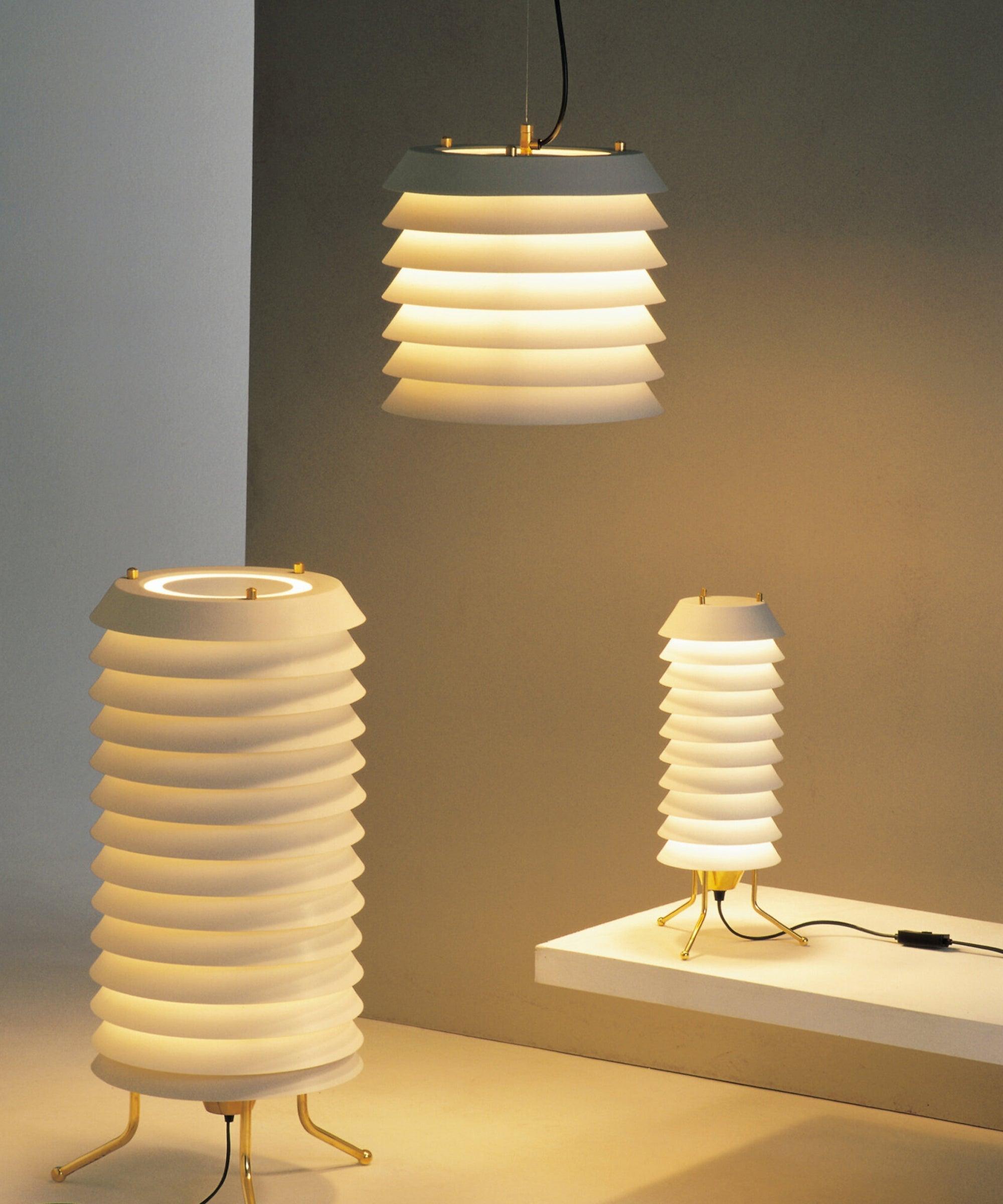 Baltic_Tower_Table_Lamp_12