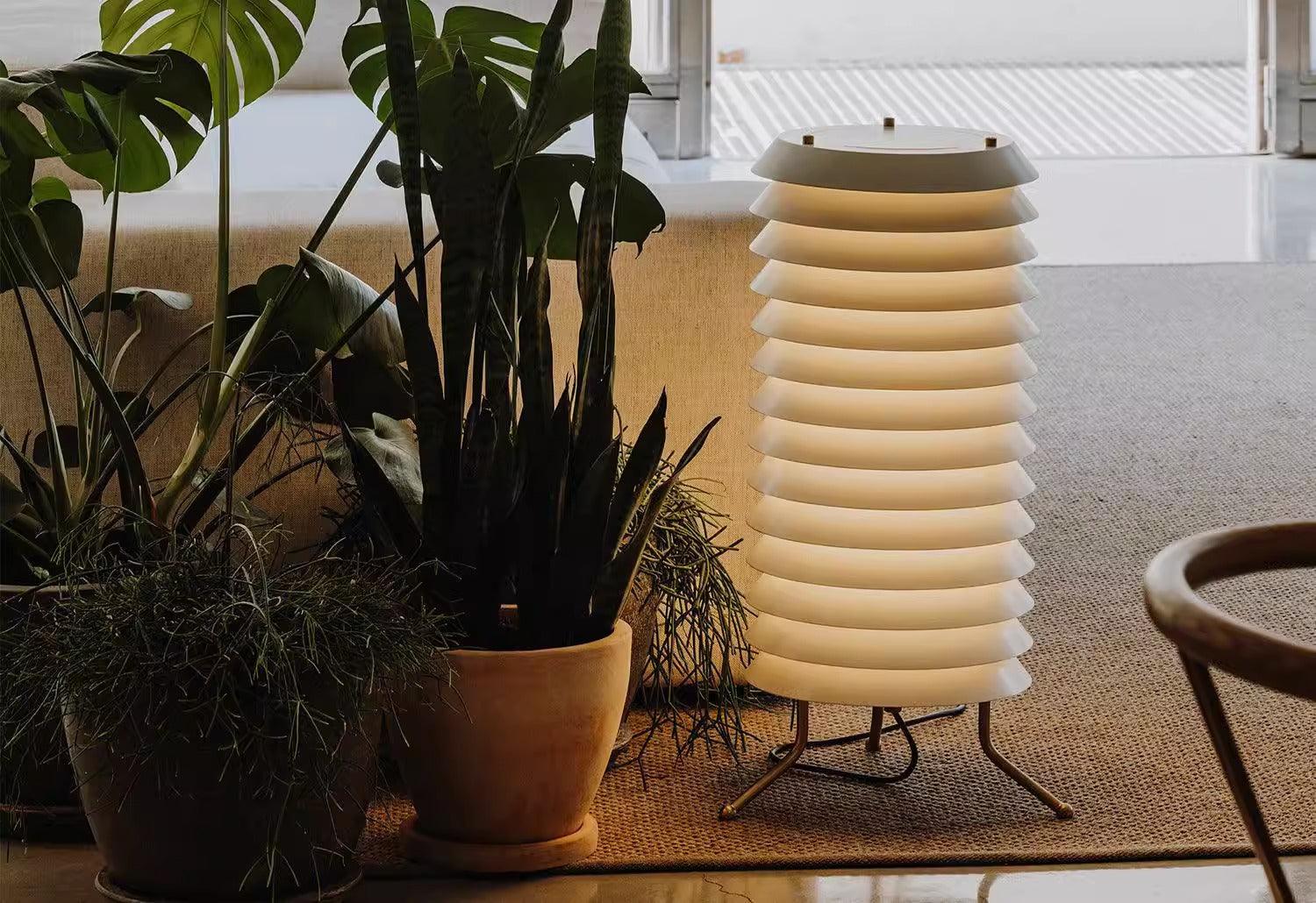 Baltic_Tower_Table_Lamp_28