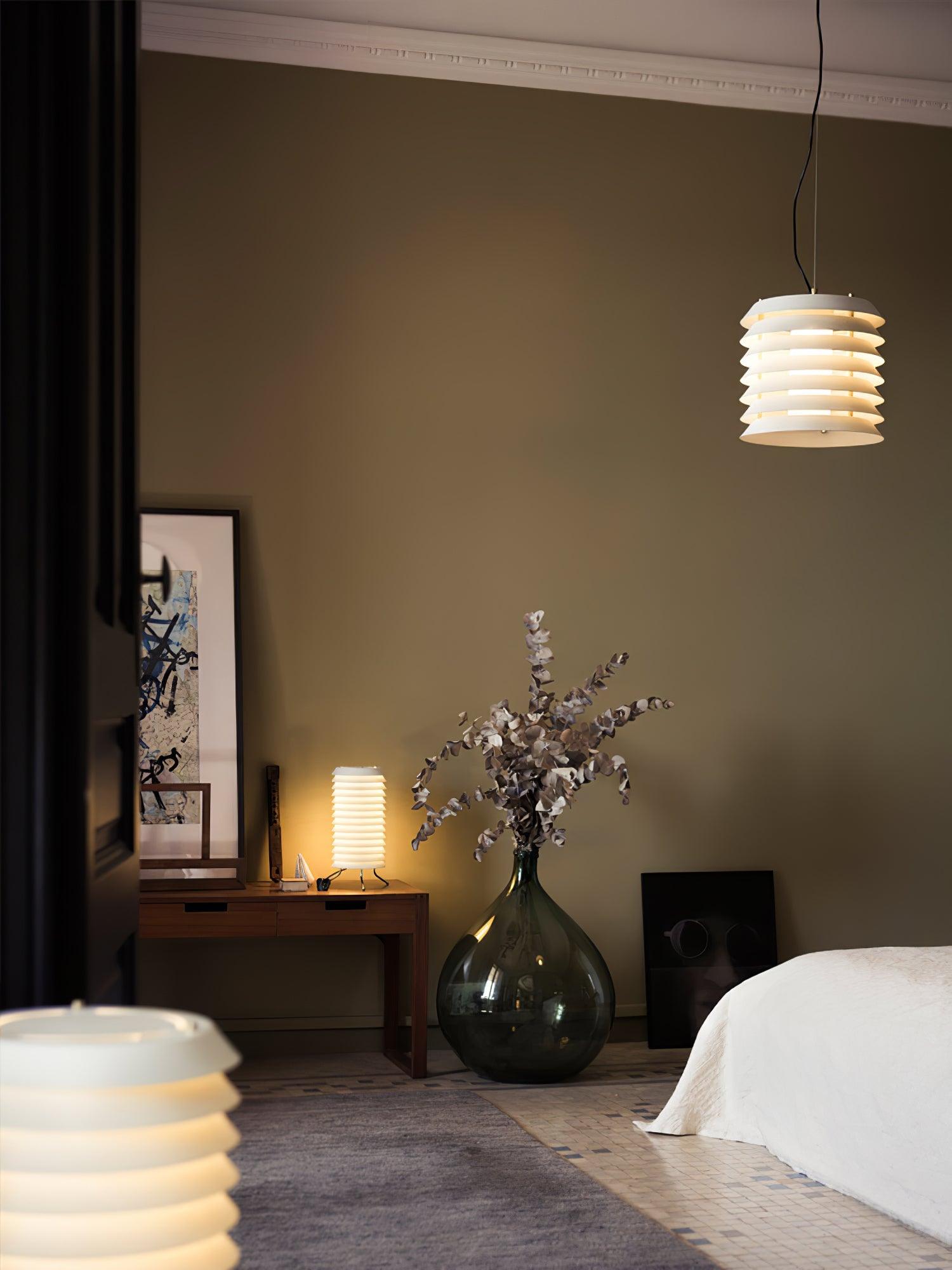 Baltic_Tower_Table_Lamp_4