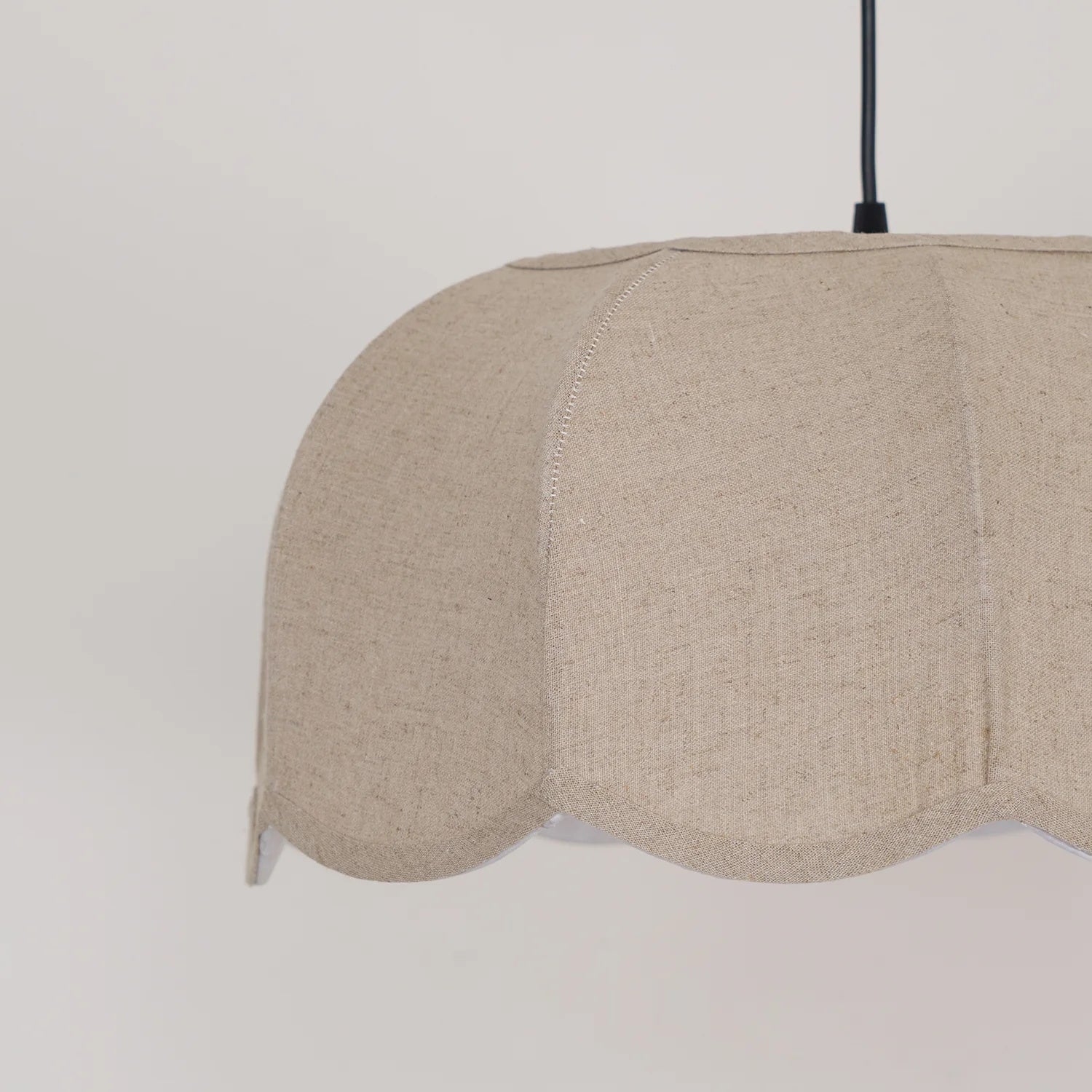 Banana_Leaf_Pendant_Lamp_21