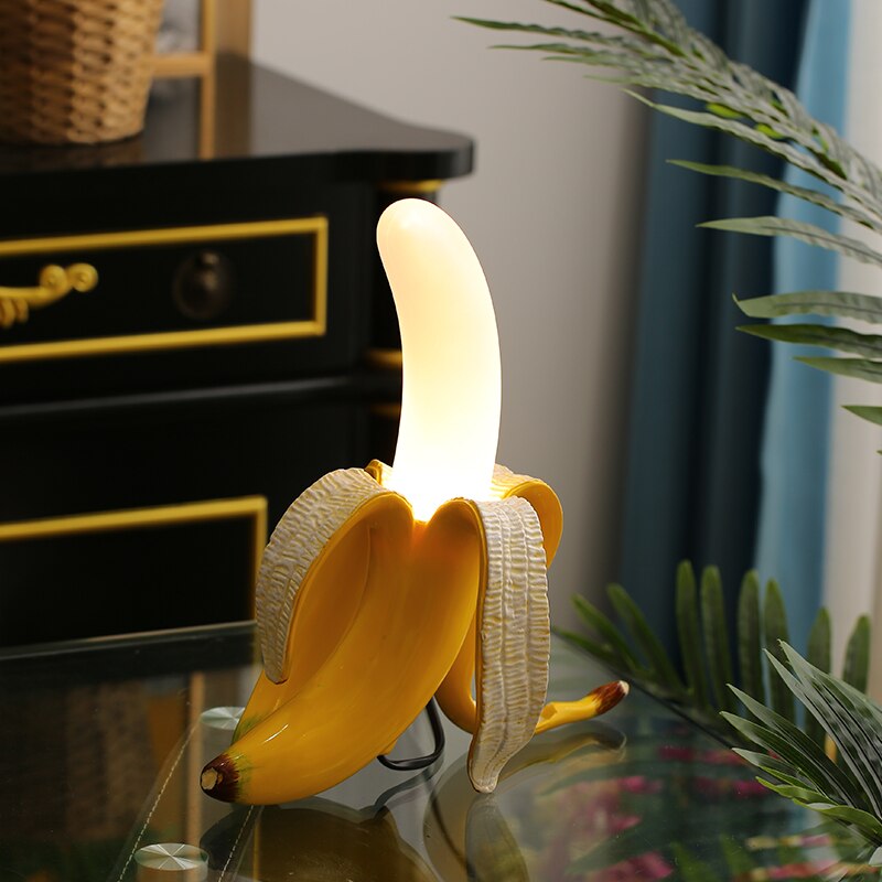 Banana_Table_Lamp_7