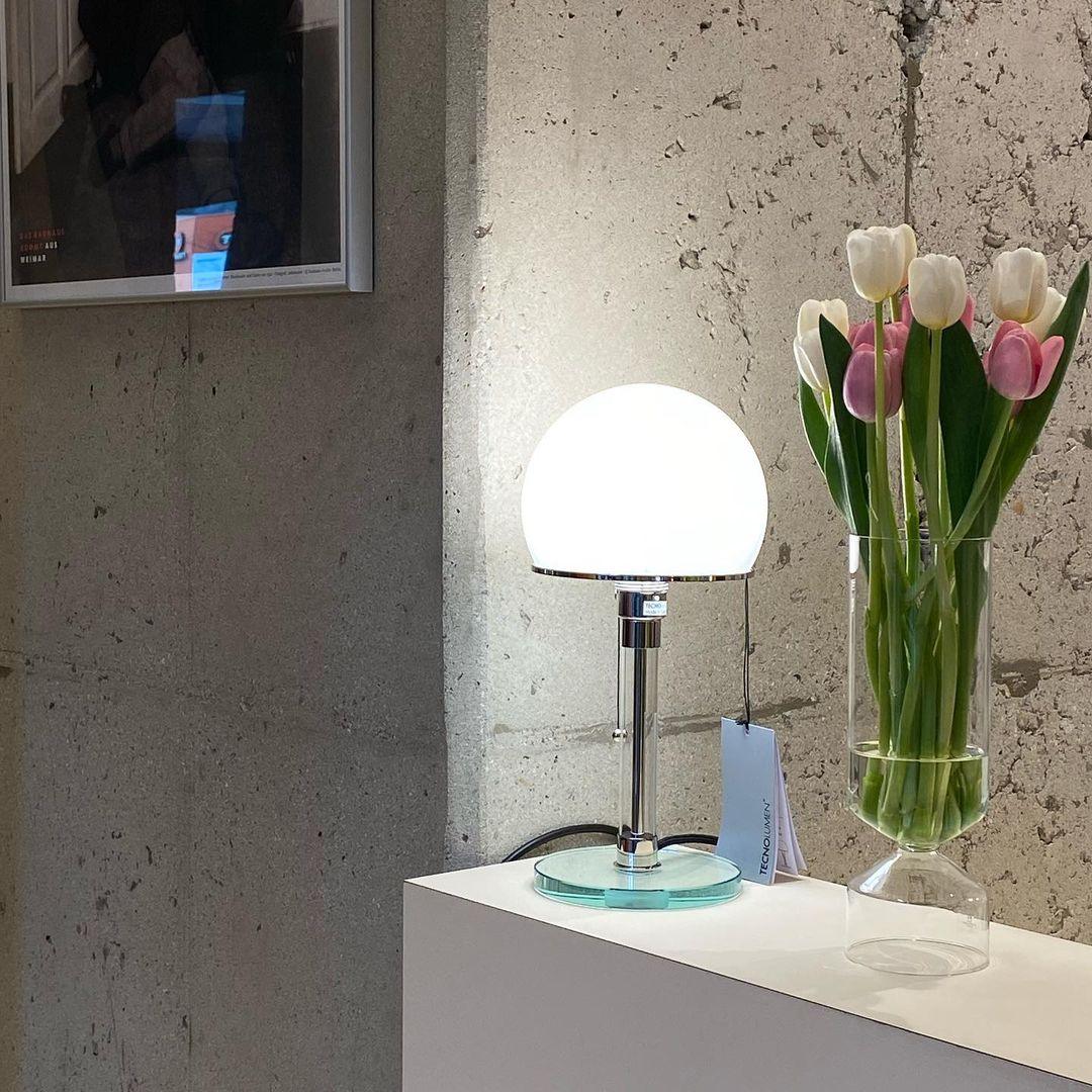 Bauhaus_Table_Lamp_10