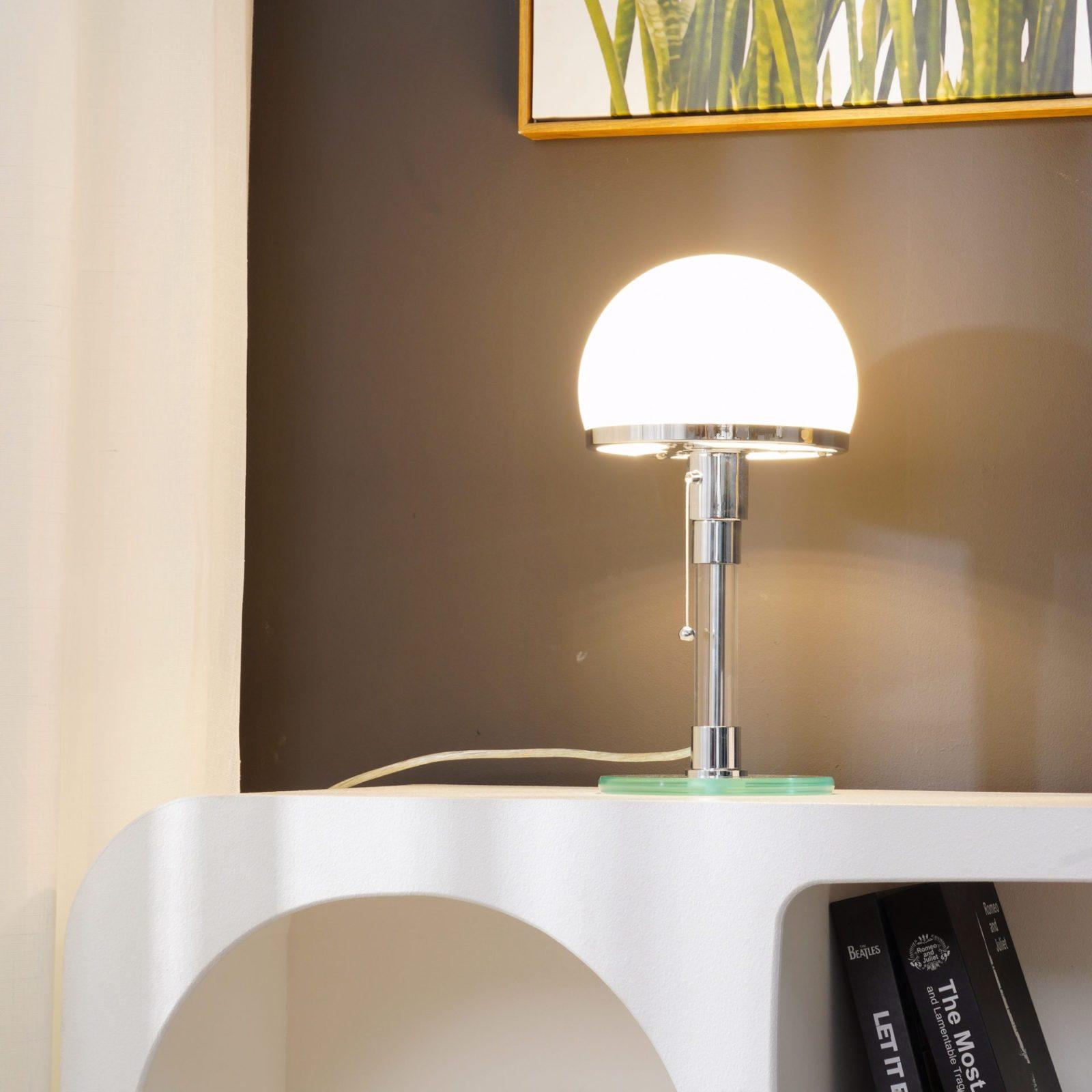 Bauhaus_Table_Lamp_15