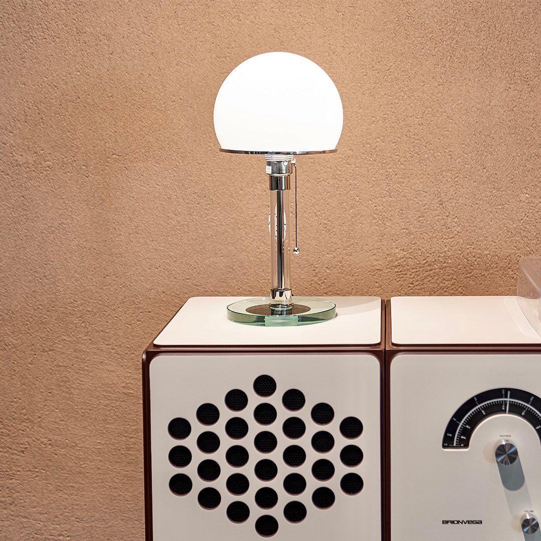 Bauhaus_Table_Lamp_19