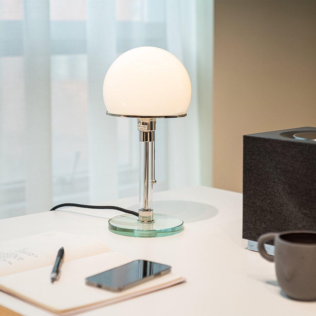 Bauhaus_Table_Lamp_21