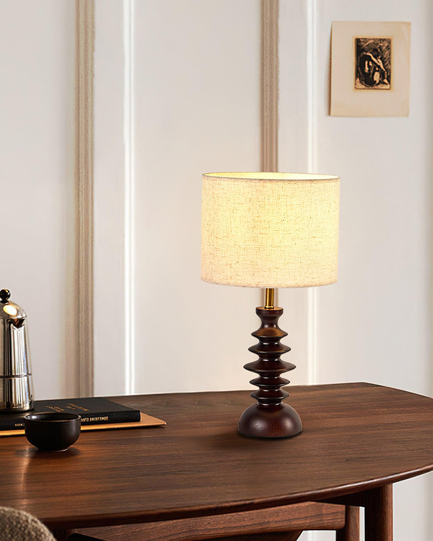 Beatrice_Table_Lamp_4