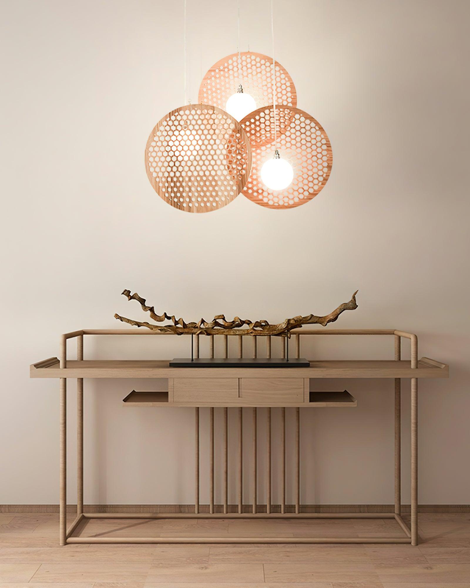 Bee_Plate_Chandelier_11