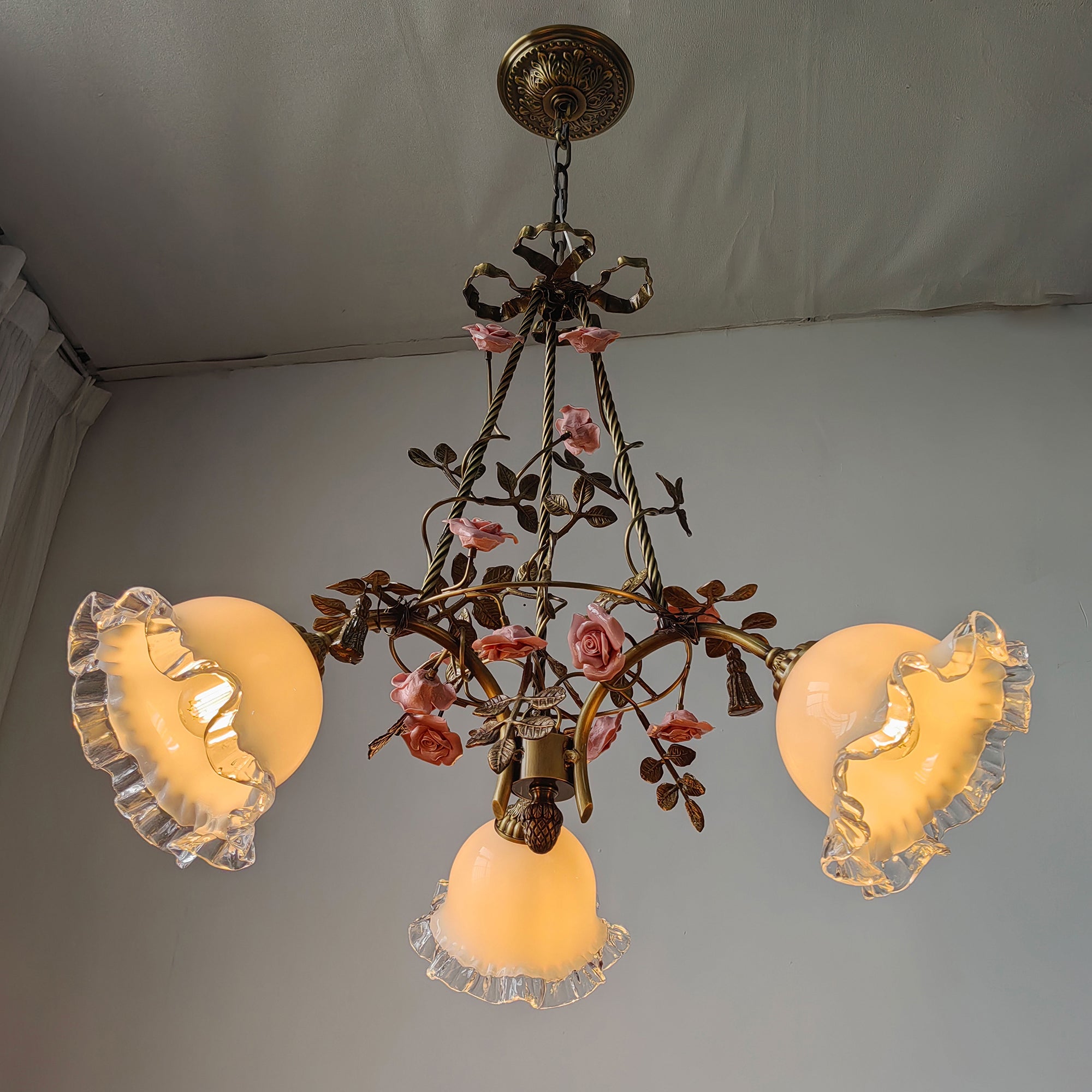 Belle_Fleur_Brass_Chandelier_14
