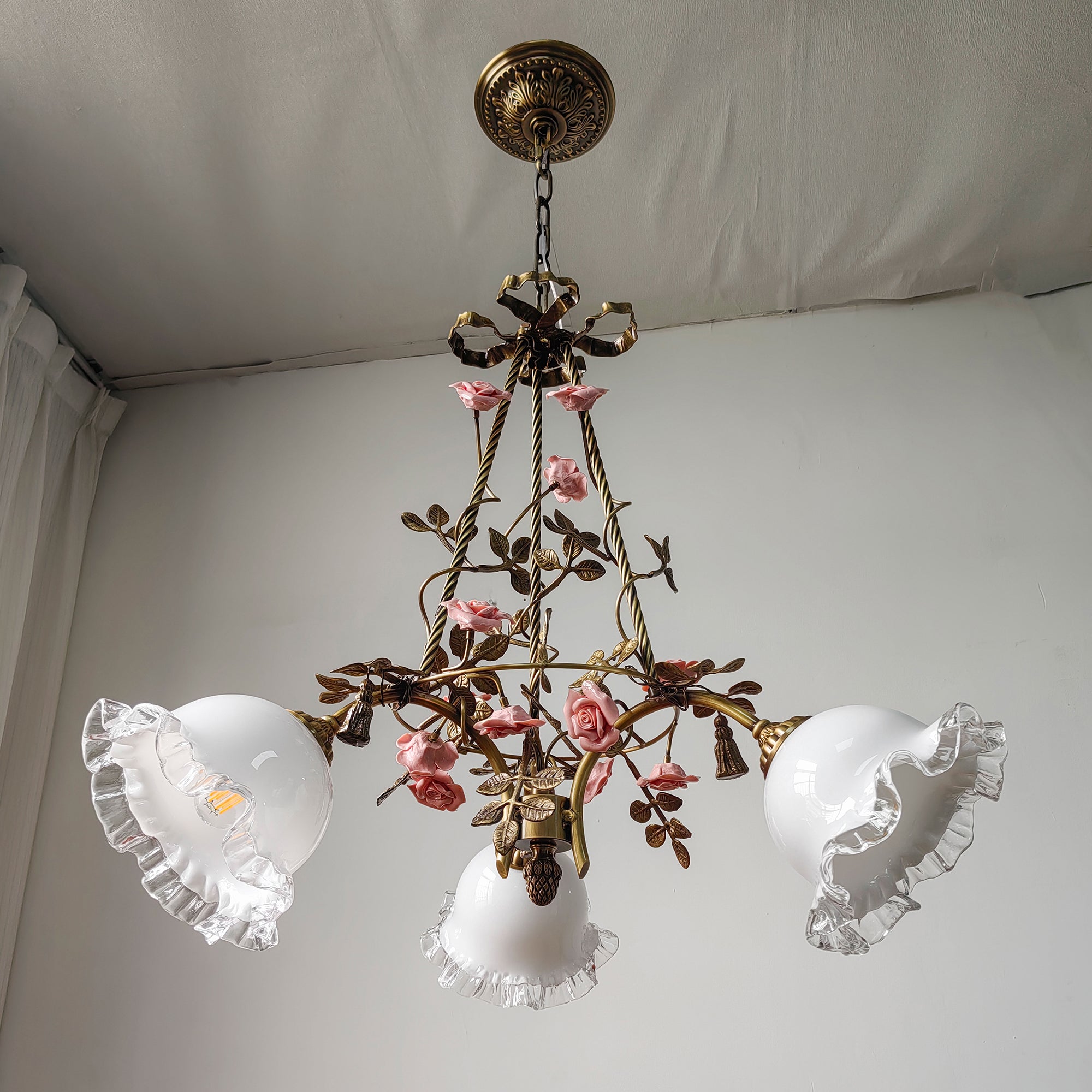 Belle_Fleur_Brass_Chandelier_15