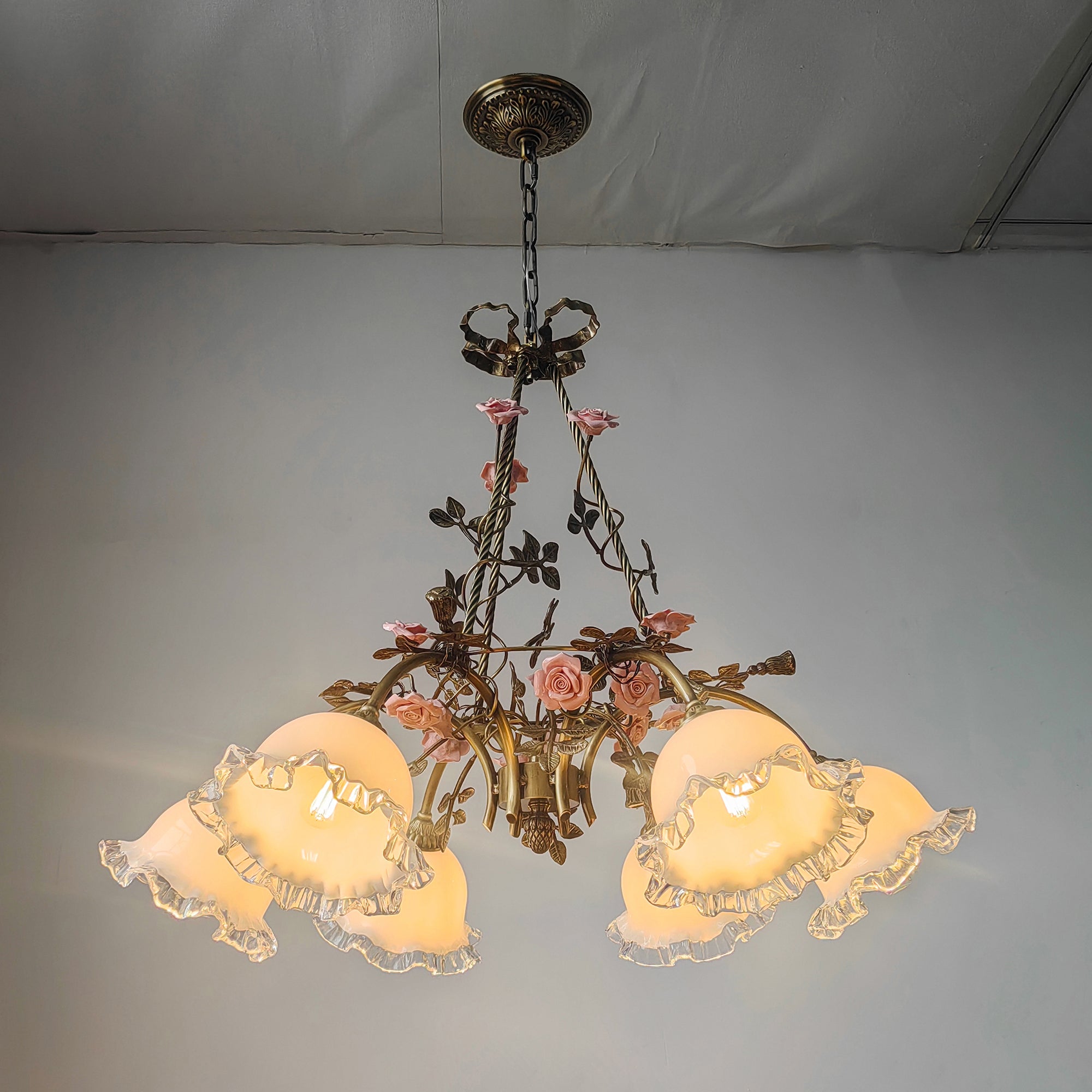 Belle_Fleur_Brass_Chandelier_17