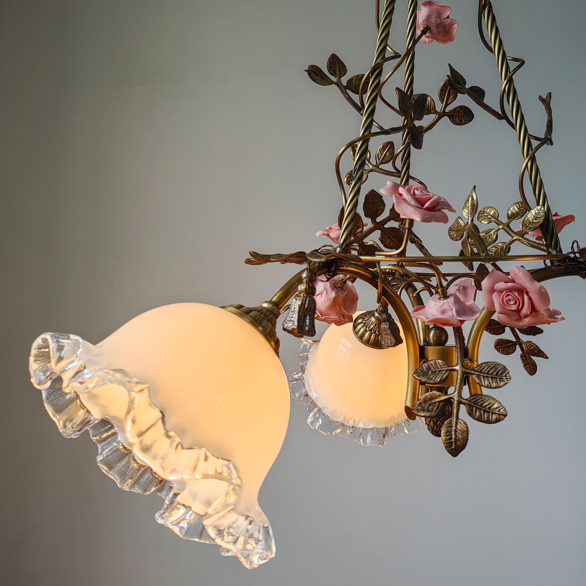 Belle_Fleur_Brass_Chandelier_25