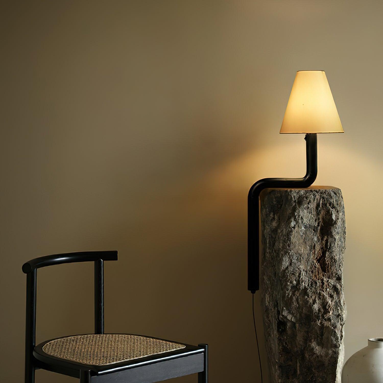 Bend_Wood_Table_Lamp_2