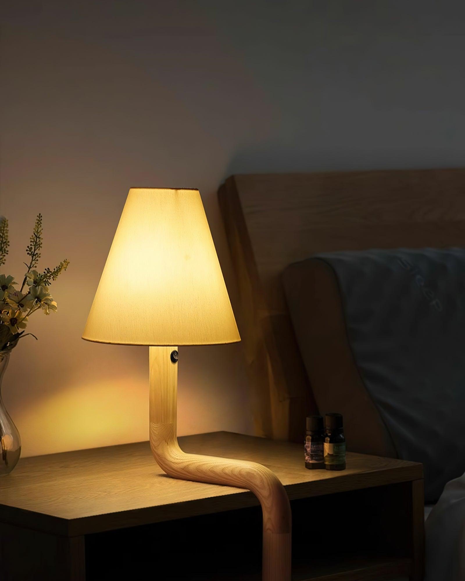 Bend_Wood_Table_Lamp_9