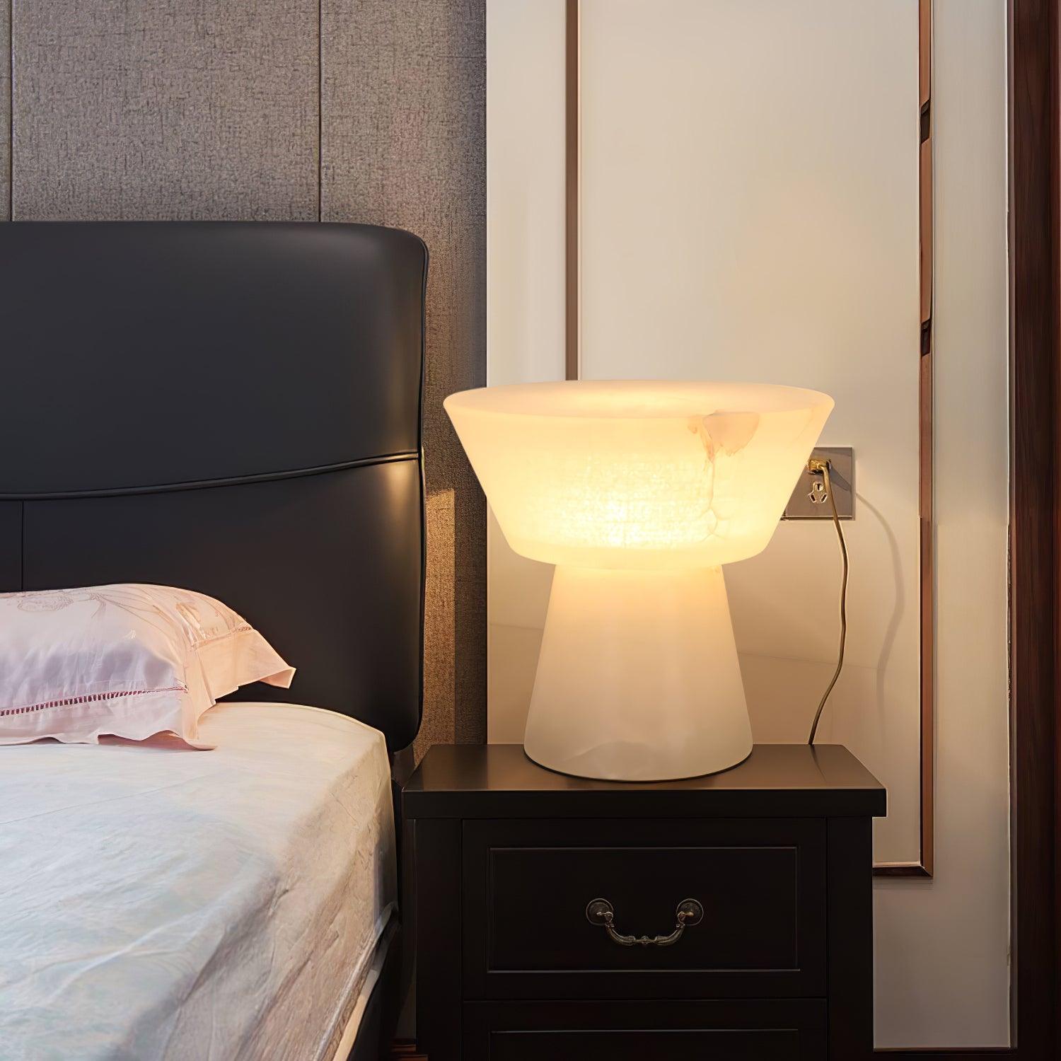Beta_Marble_Table_Lamp_10