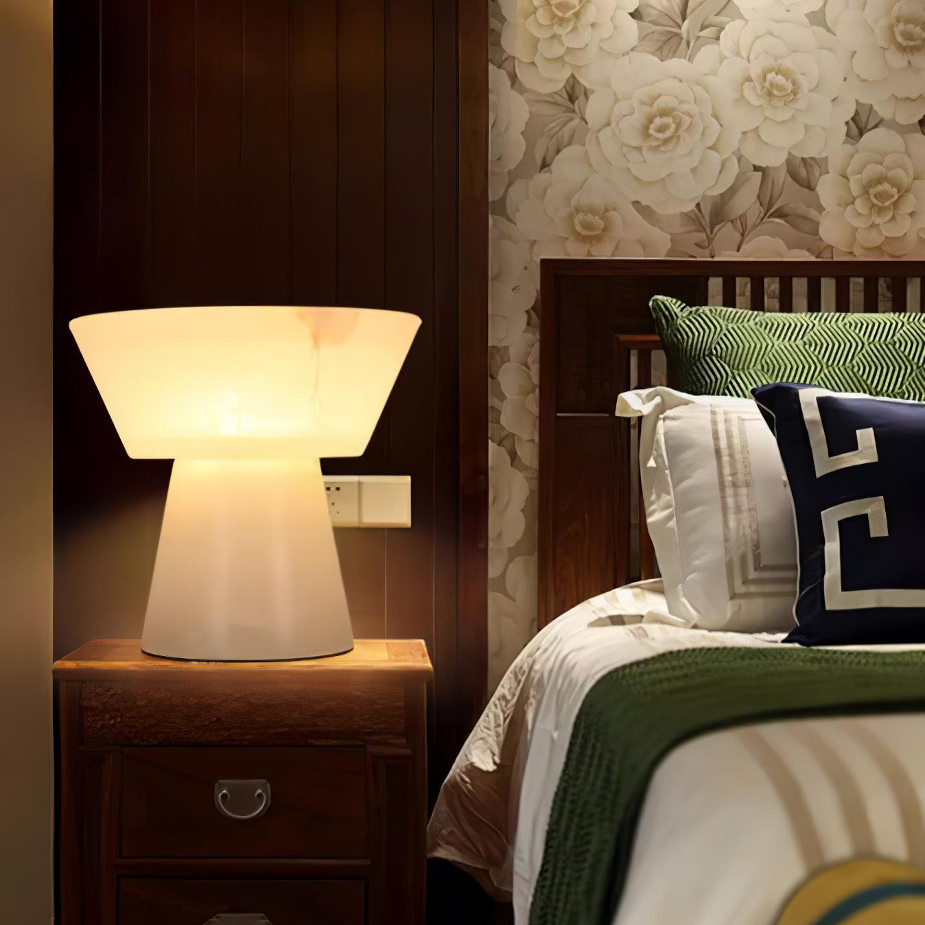 Beta_Marble_Table_Lamp_11