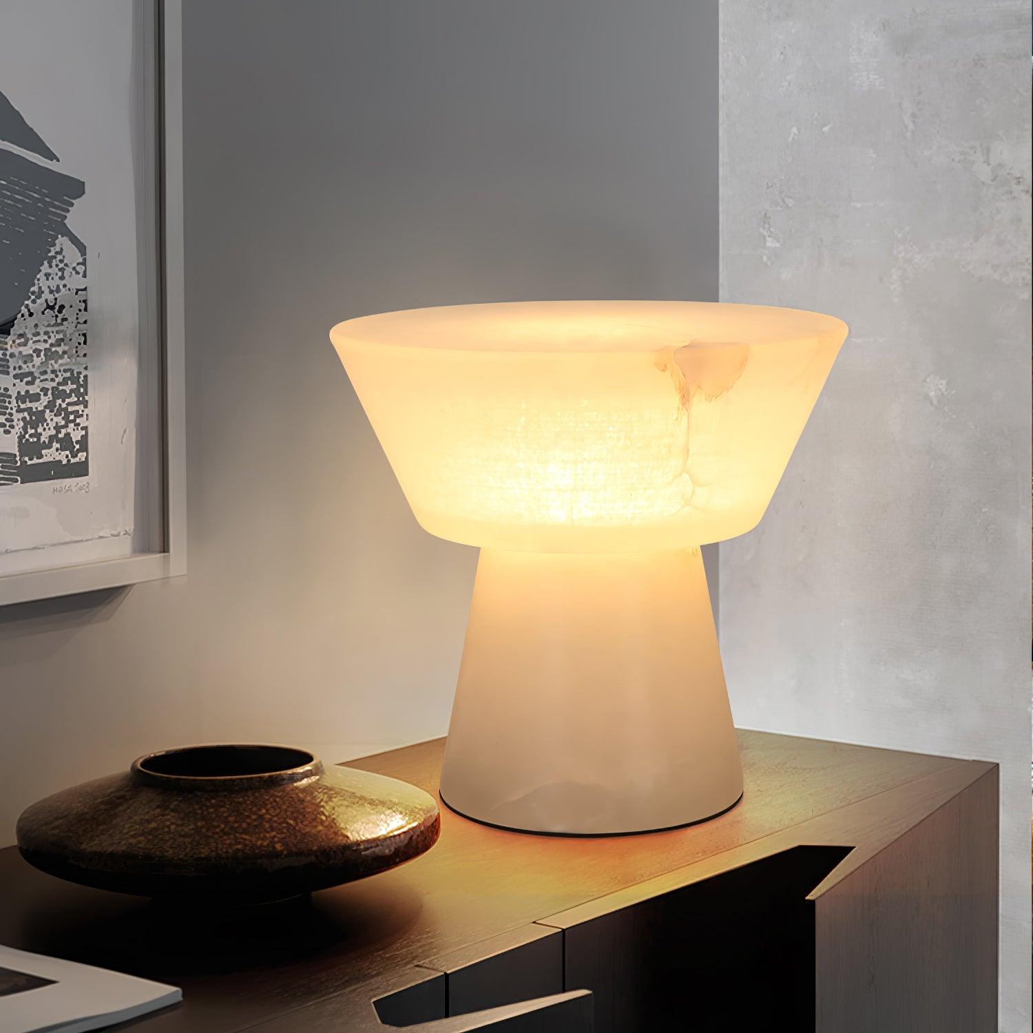 Beta_Marble_Table_Lamp_12