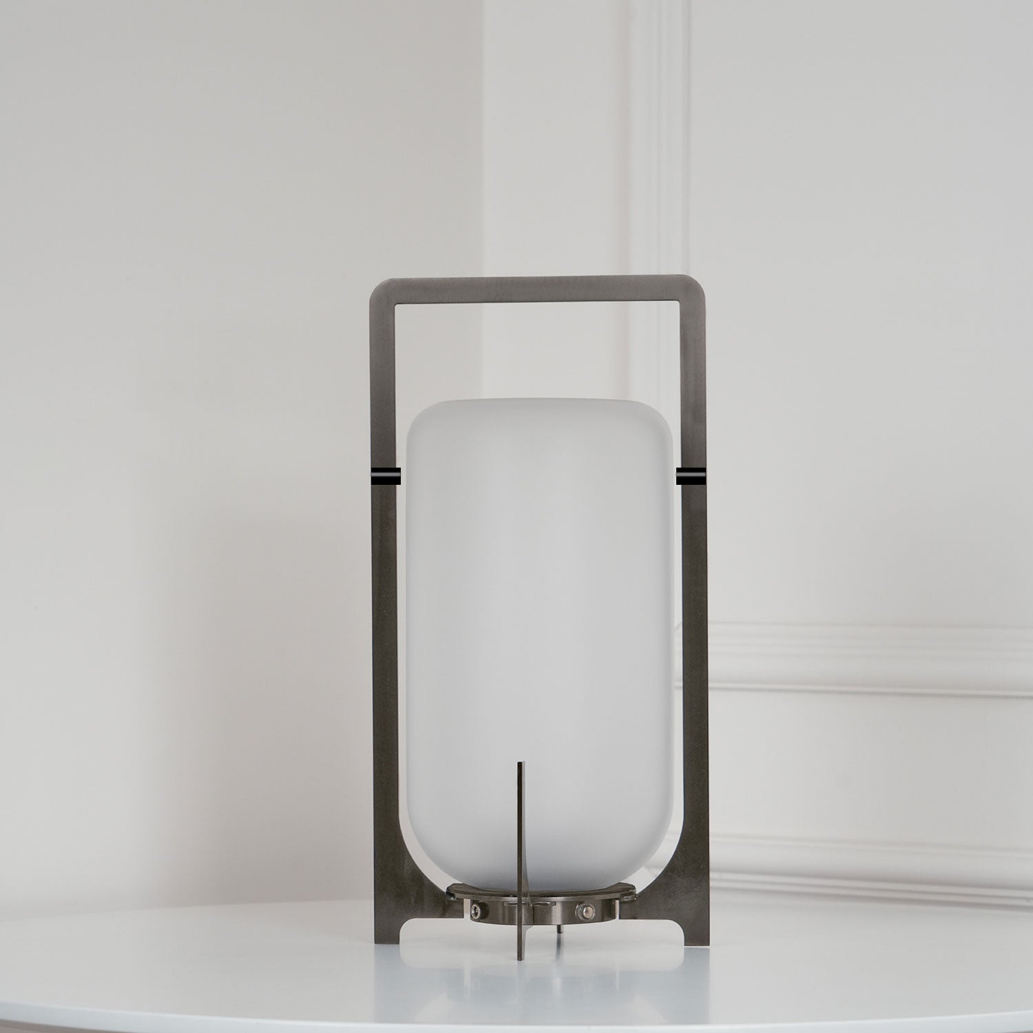 Black_Twilight_Lantern_Table_Lamp._3