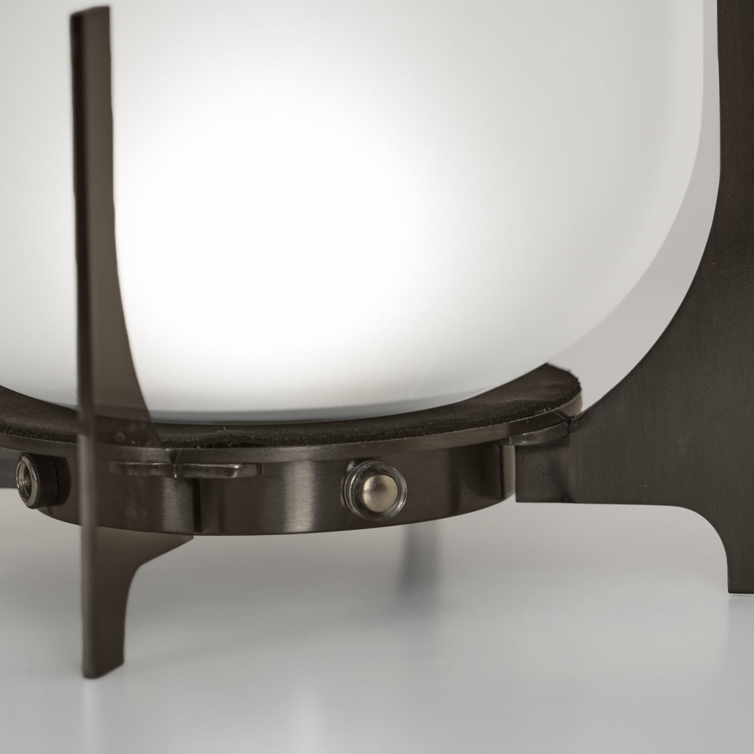 Black_Twilight_Lantern_Table_Lamp_1_