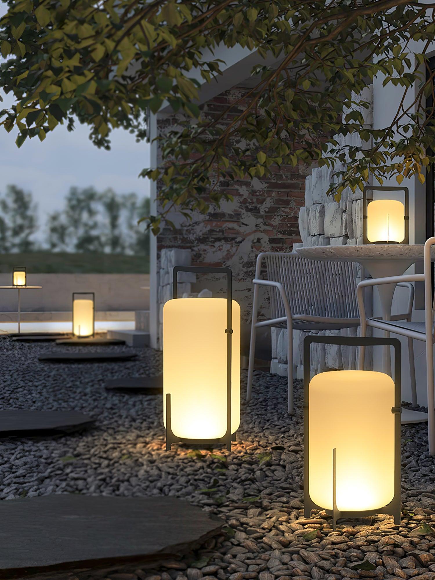Black_Twilight_Lantern_Table_Lamp_28
