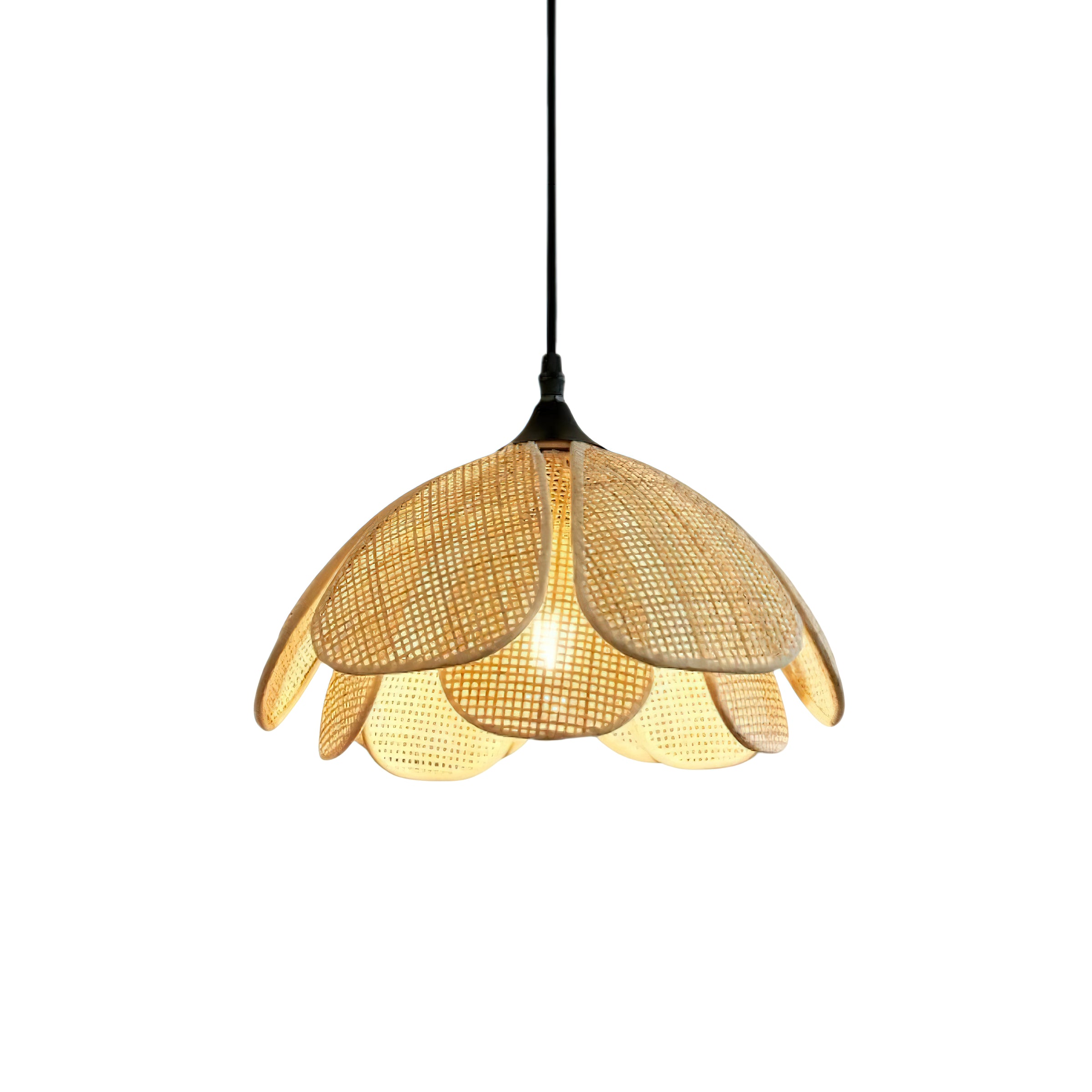 Bloom-Rattan-Pendant-Lamp-100