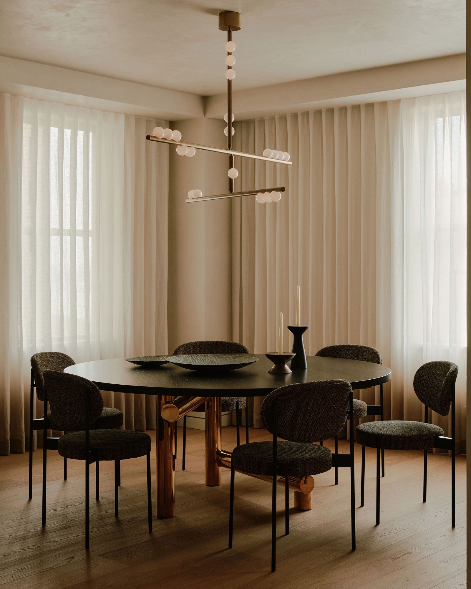 Brass-Glass-Drop-Chandelier._13