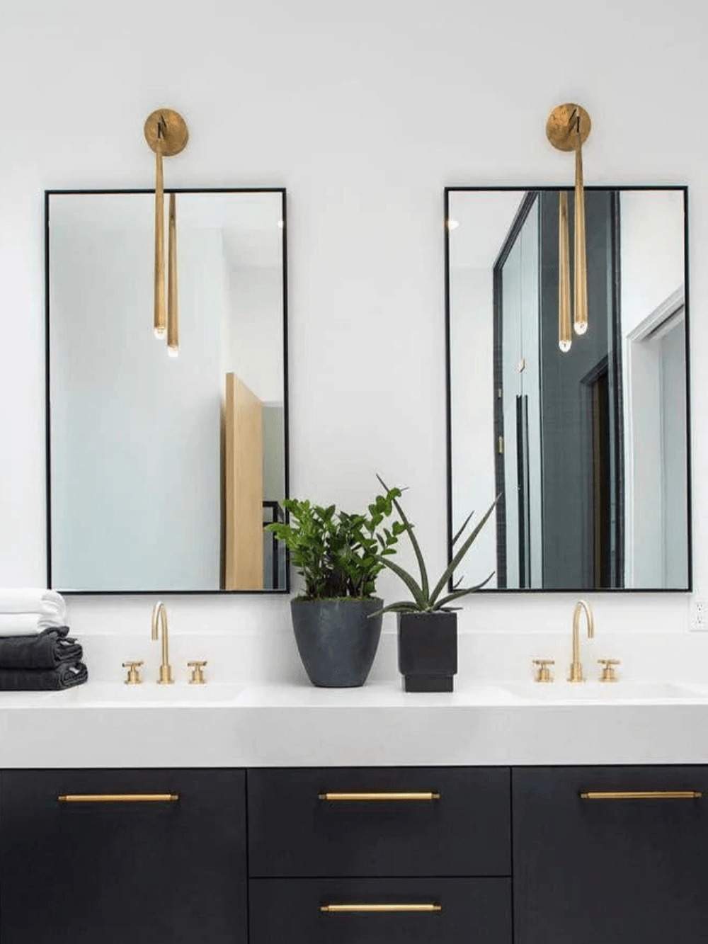 Brass_Cone_Wall_Lamp_11