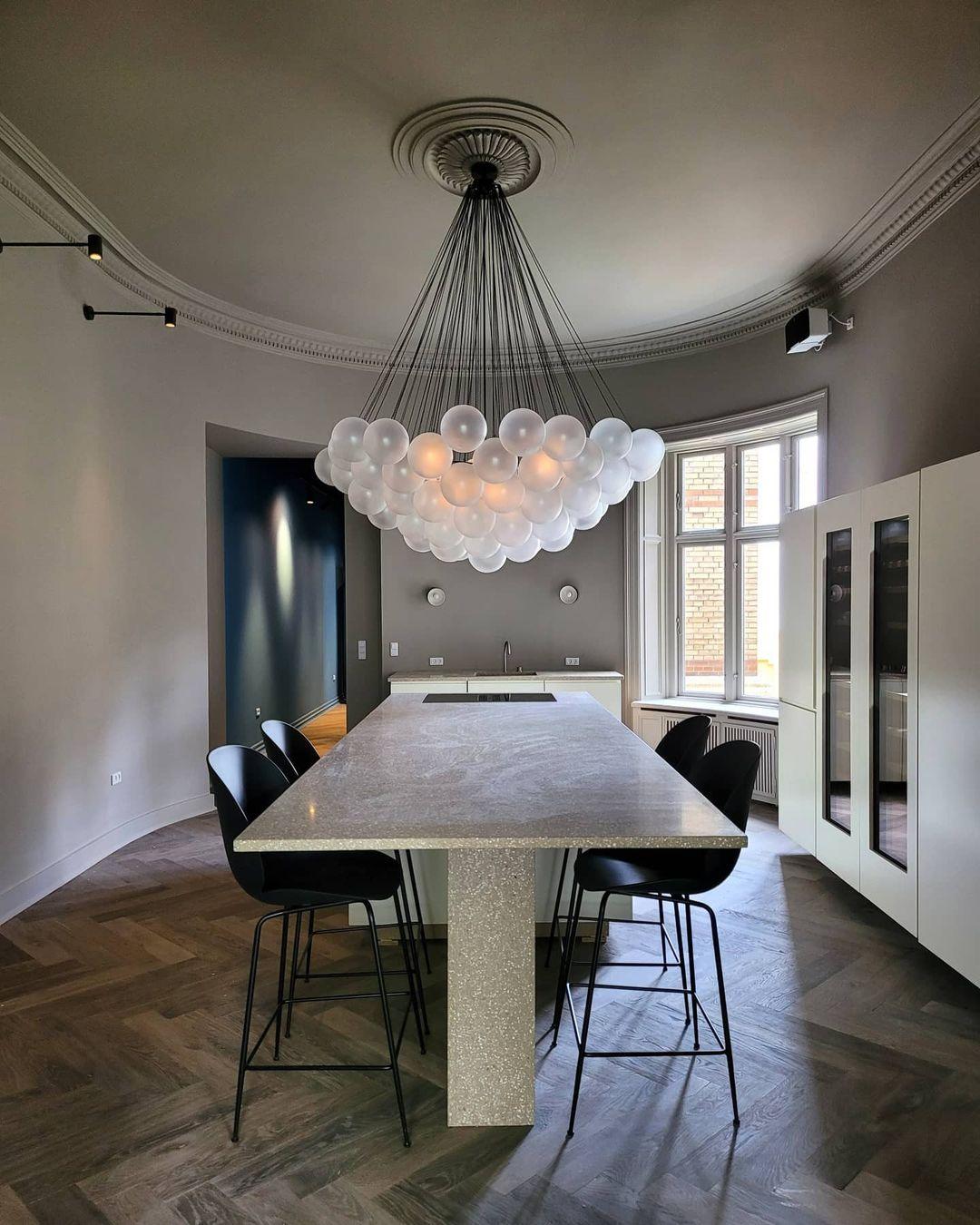 Bubble_Balloon_Chandelier_19