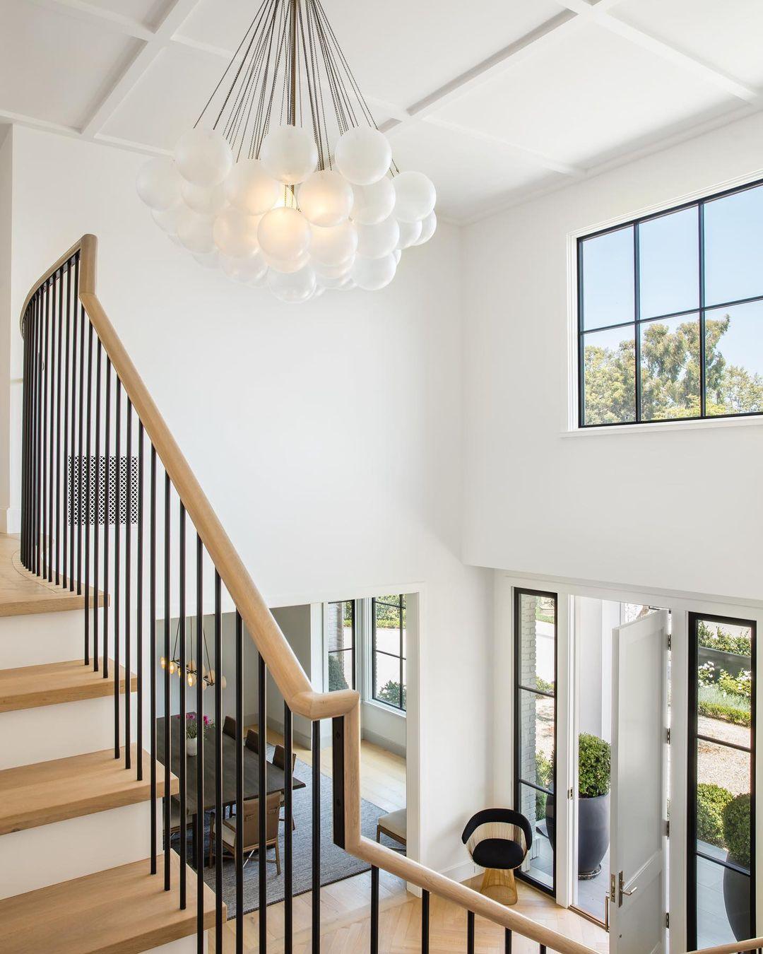 Bubble_Balloon_Chandelier_25