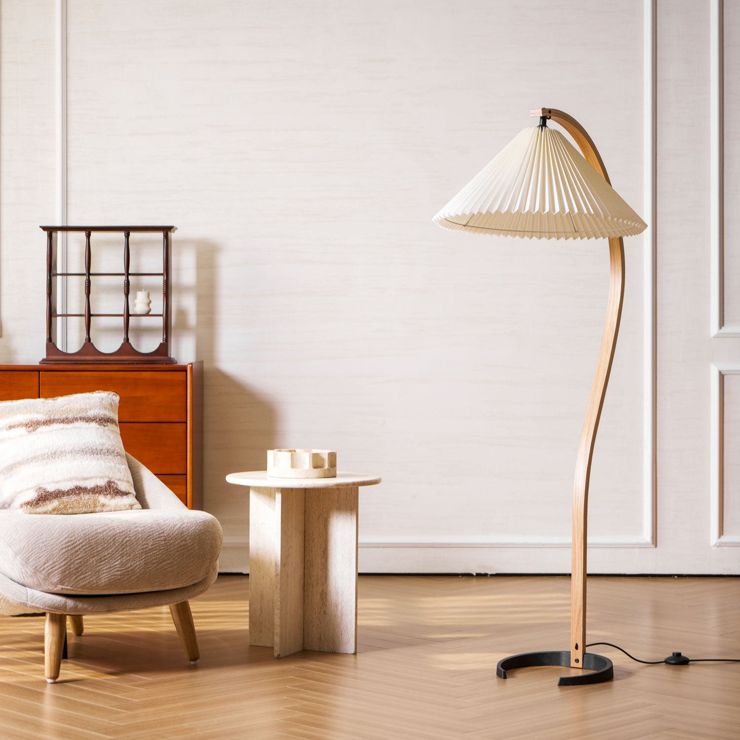 Caprani-_Floor_-Lamp-_1