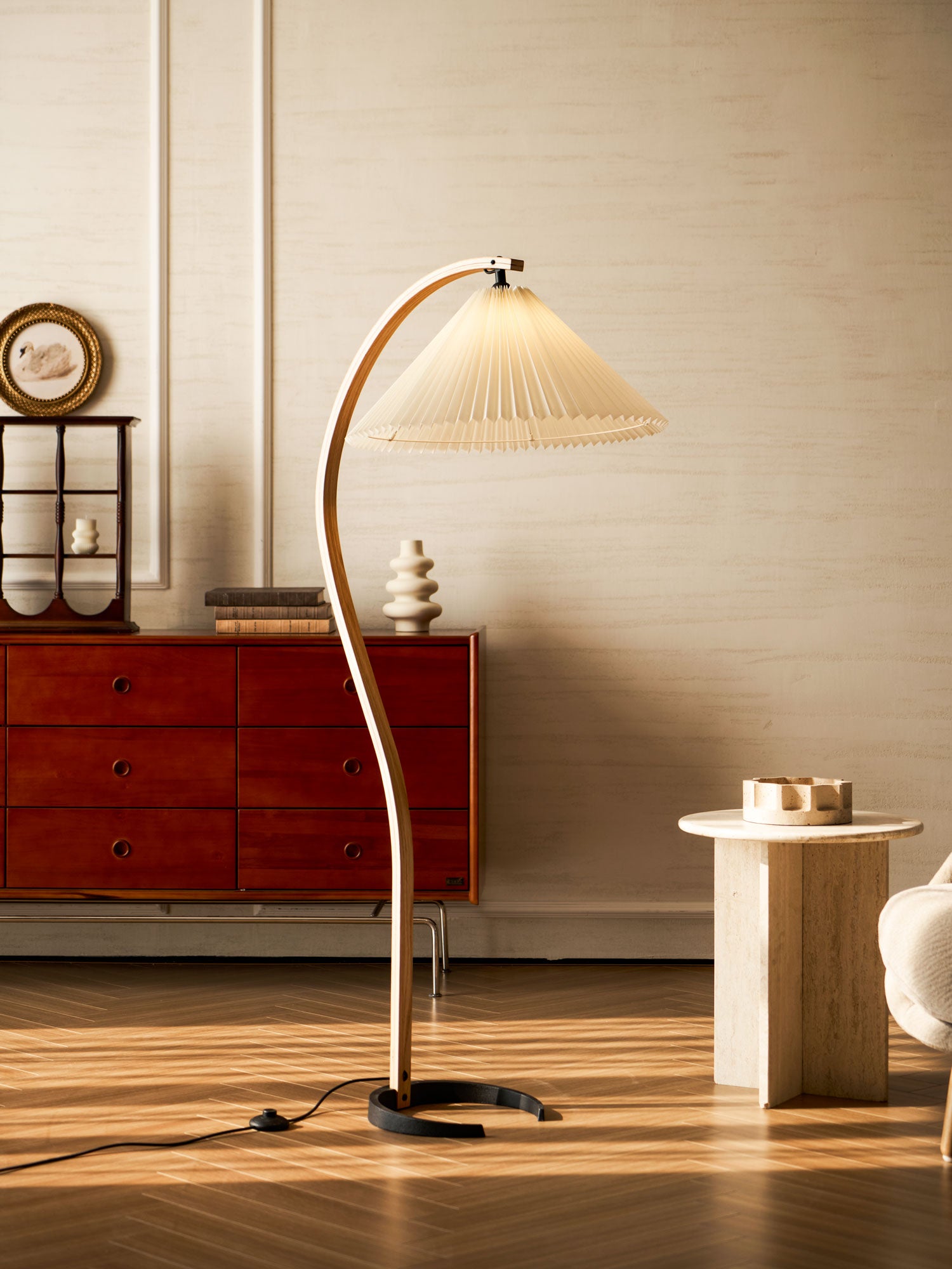Caprani-_Floor_-Lamp-_8