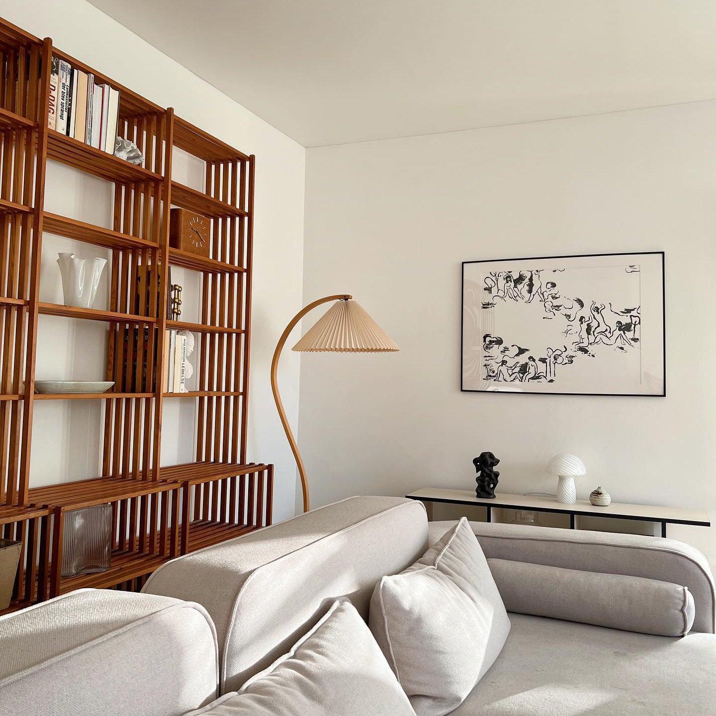 Caprani_Floor_Lamp_14