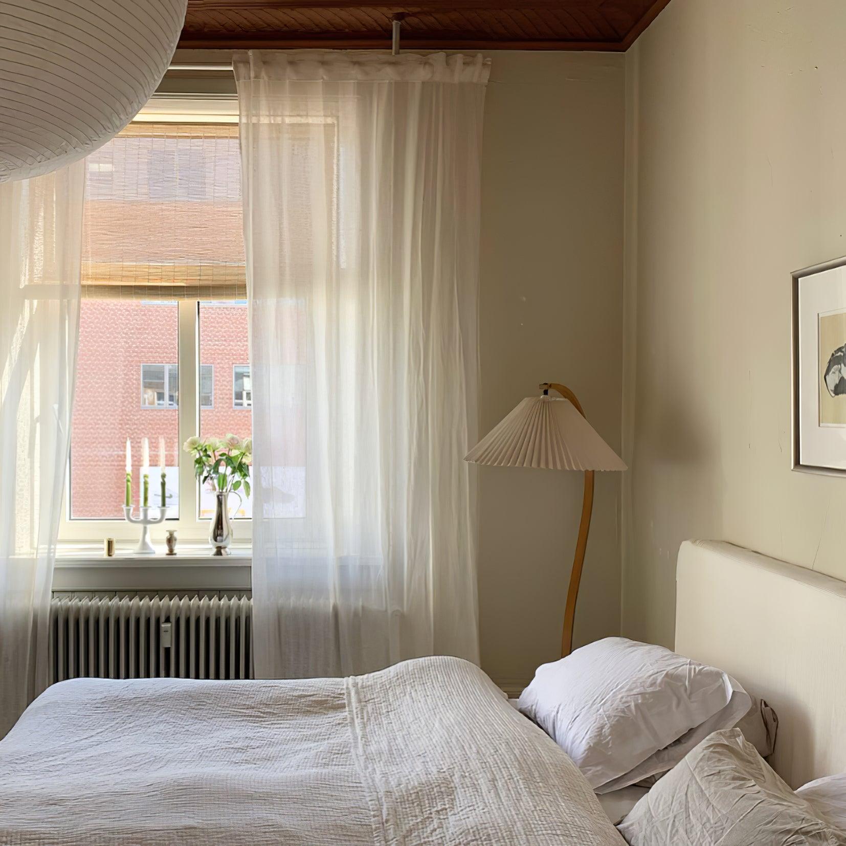 Caprani_Floor_Lamp_5