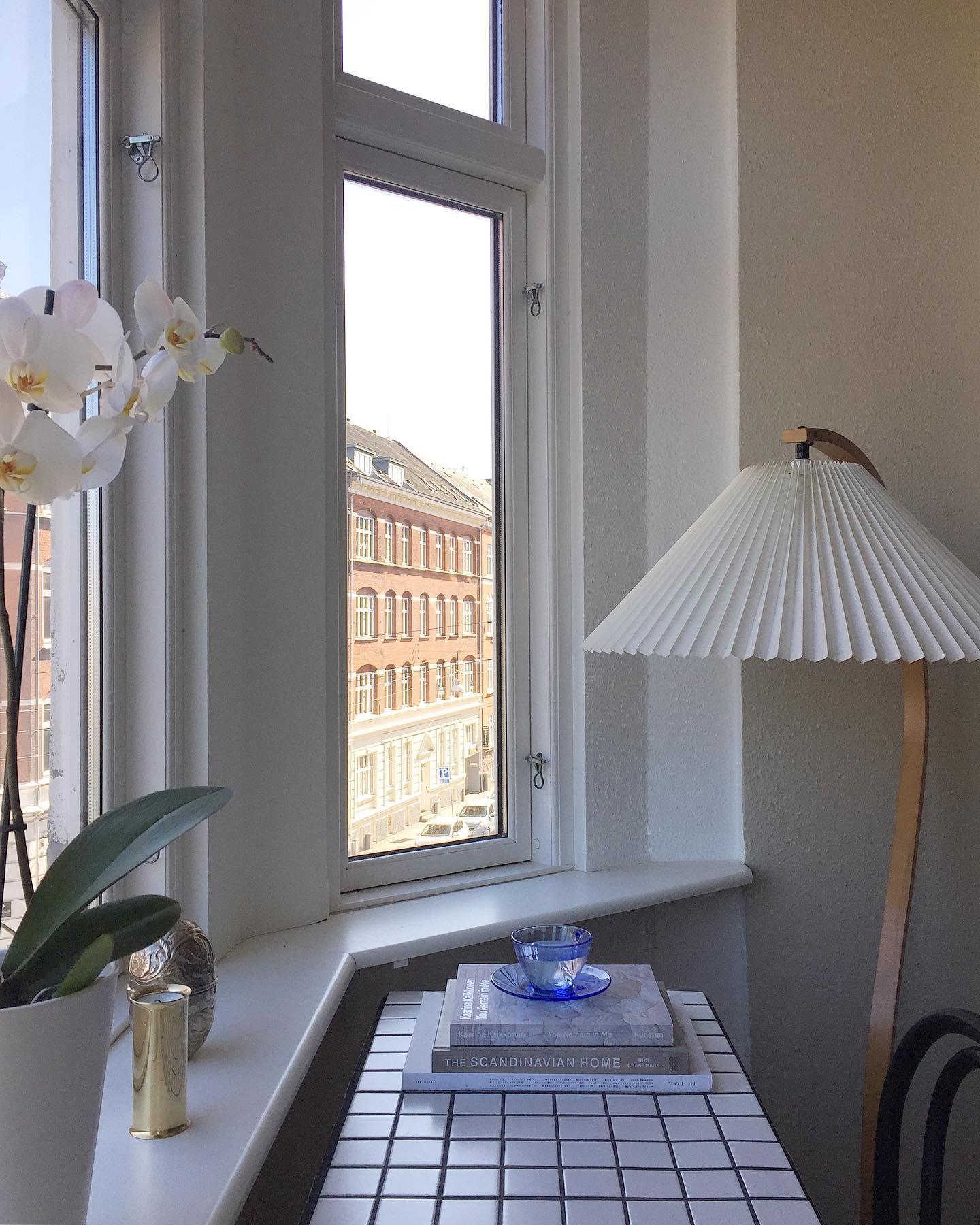 Caprani_Floor_Lamp_51