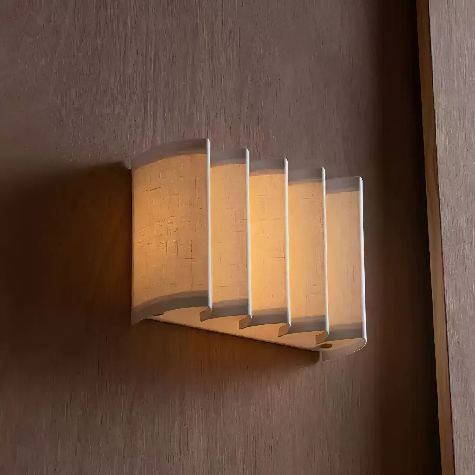 Cascade_Wall_Lamp_1