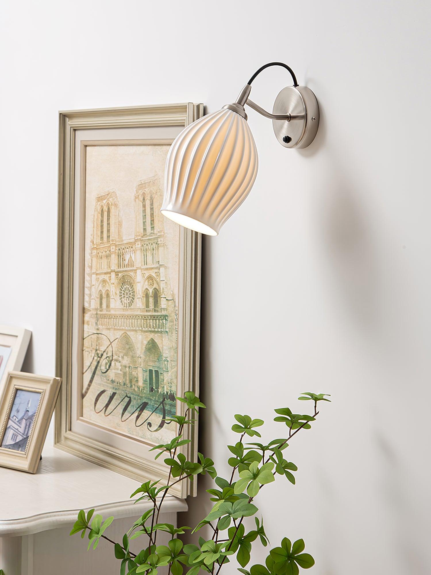 Ceramic_Ribbed_Wall_Light_12