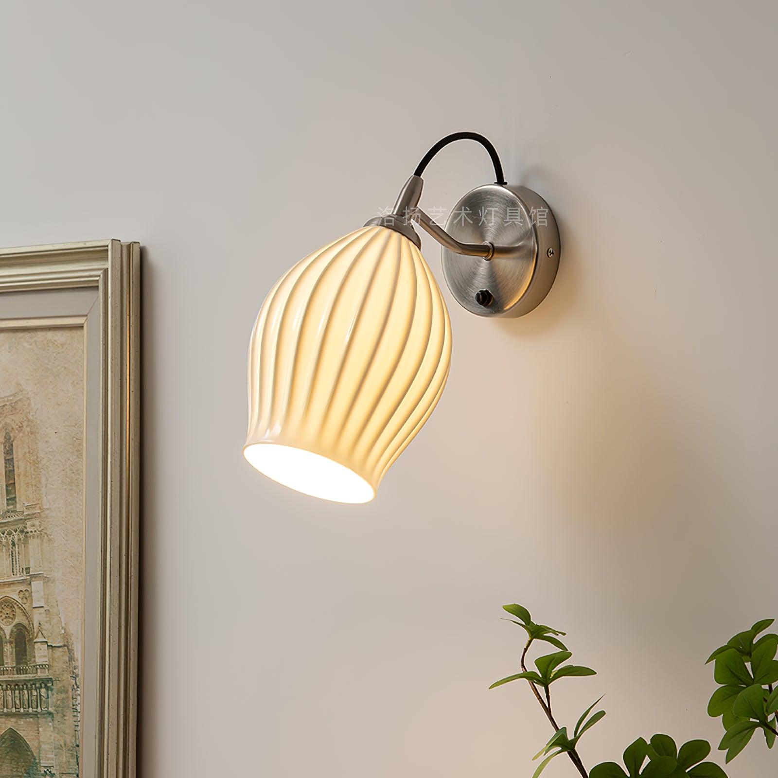 Ceramic_Ribbed_Wall_Light_6