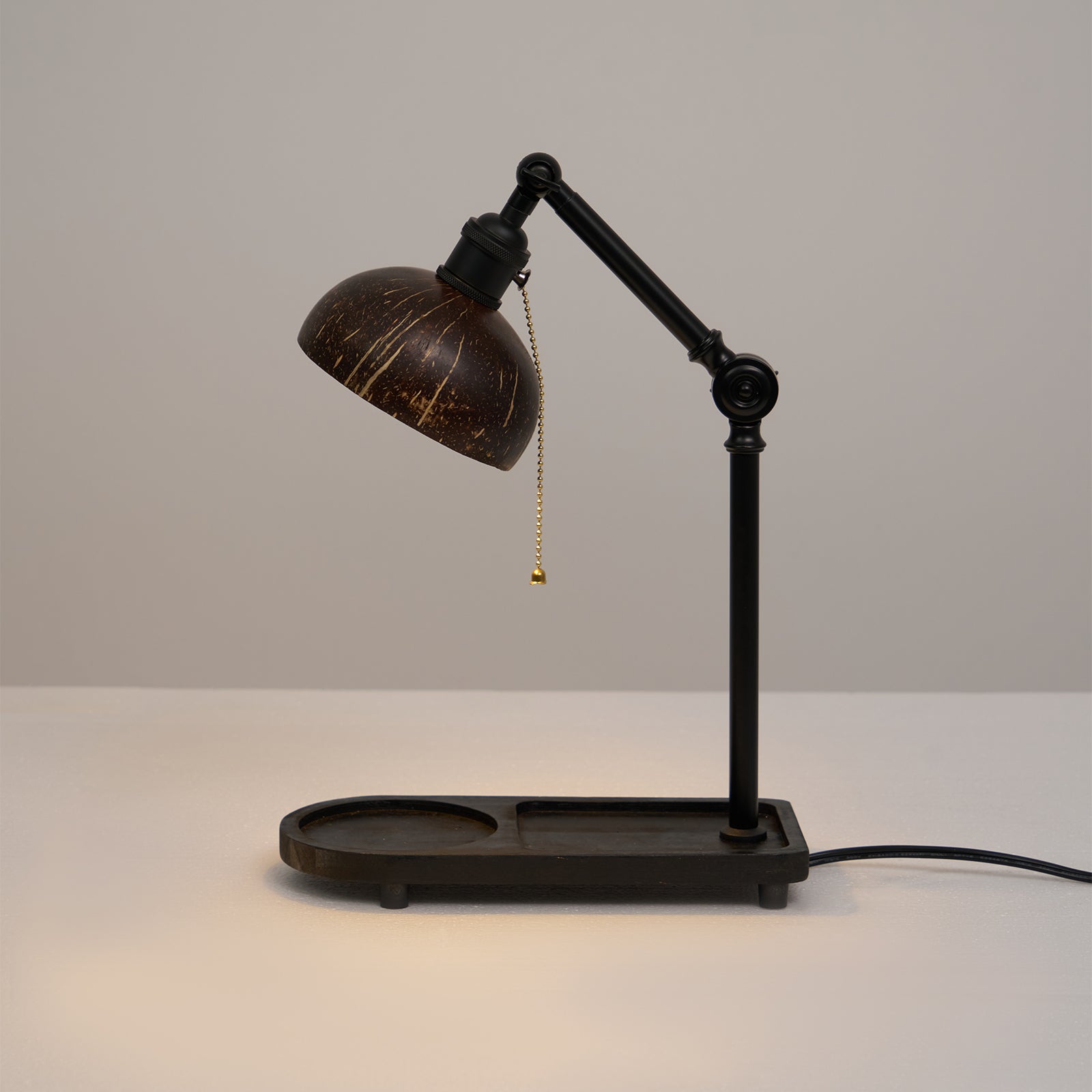 Christian_Dell_Table_Lamp0312_12