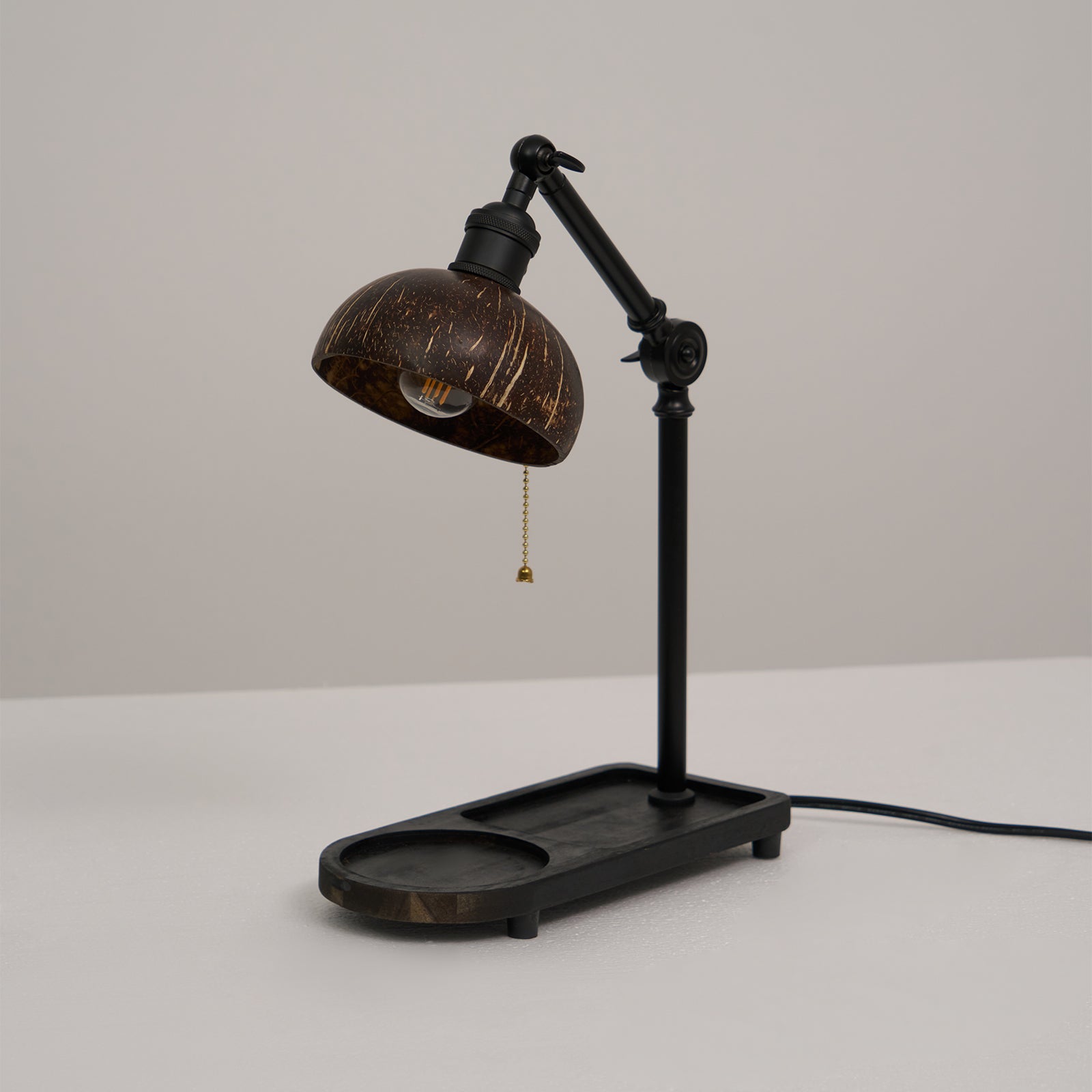 Christian_Dell_Table_Lamp0312_3