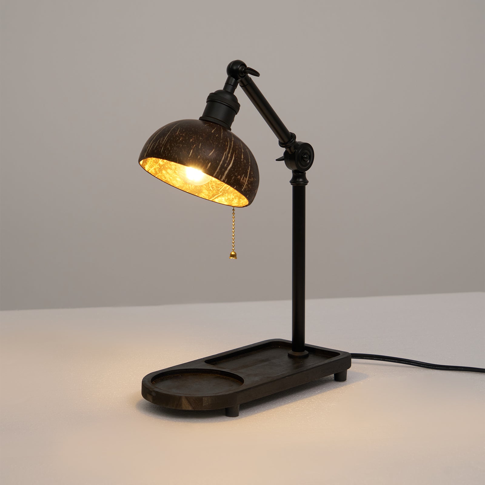 Christian_Dell_Table_Lamp0312_4