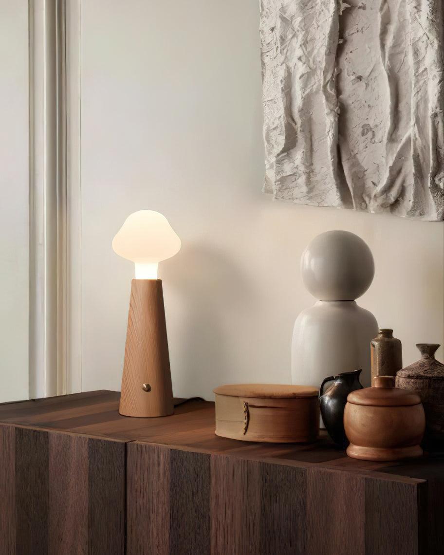 Cloudlet_Table_Lamp_3